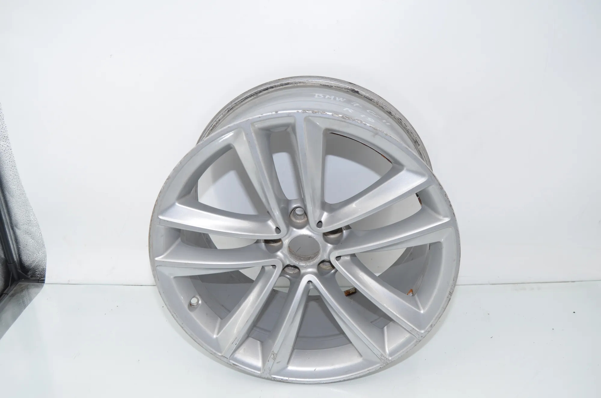 Alloy Wheel – OEM 6883160 · BMW 7 (G11, G12) BMW 7 (G11, G12) 725 d, Ld 2016