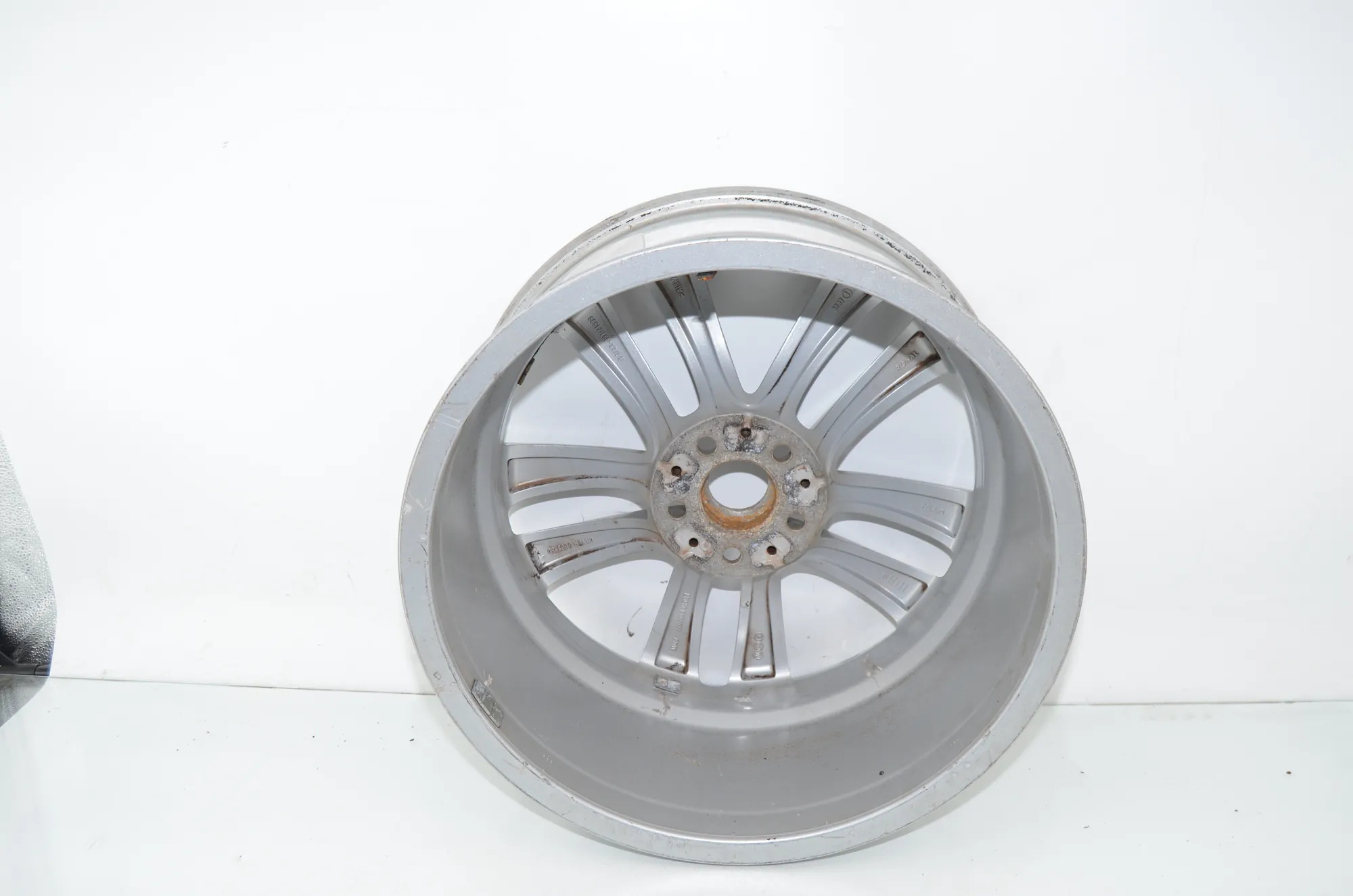 Alloy Wheel – OEM 6883160 · BMW 7 (G11, G12) BMW 7 (G11, G12) 725 d, Ld 2016 – 2