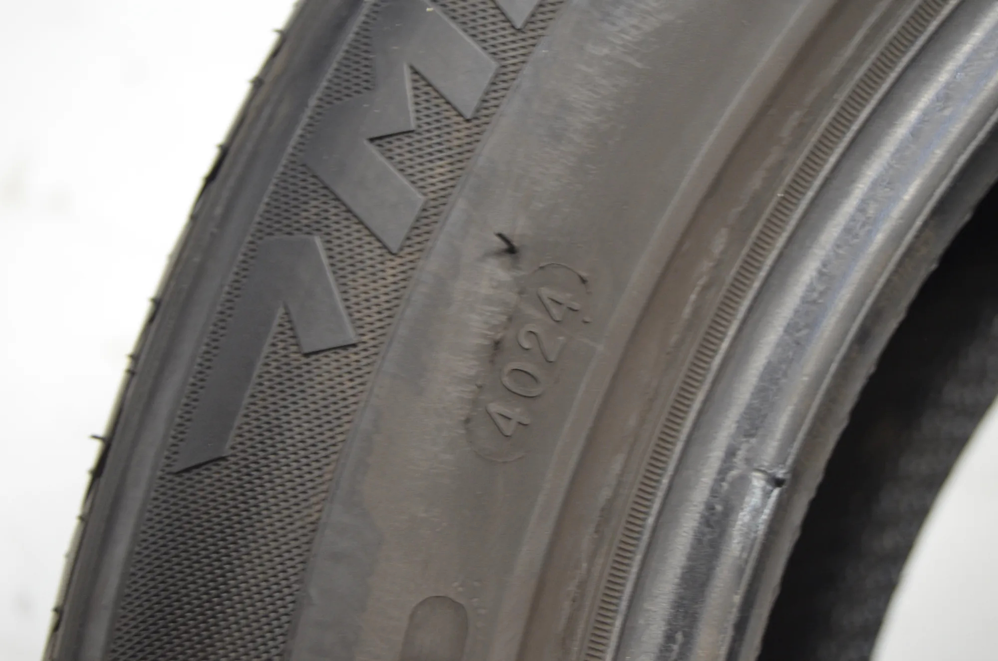 Tire · BMW 5 (F10) BMW 5 (F10) 518 d 2011 – 7