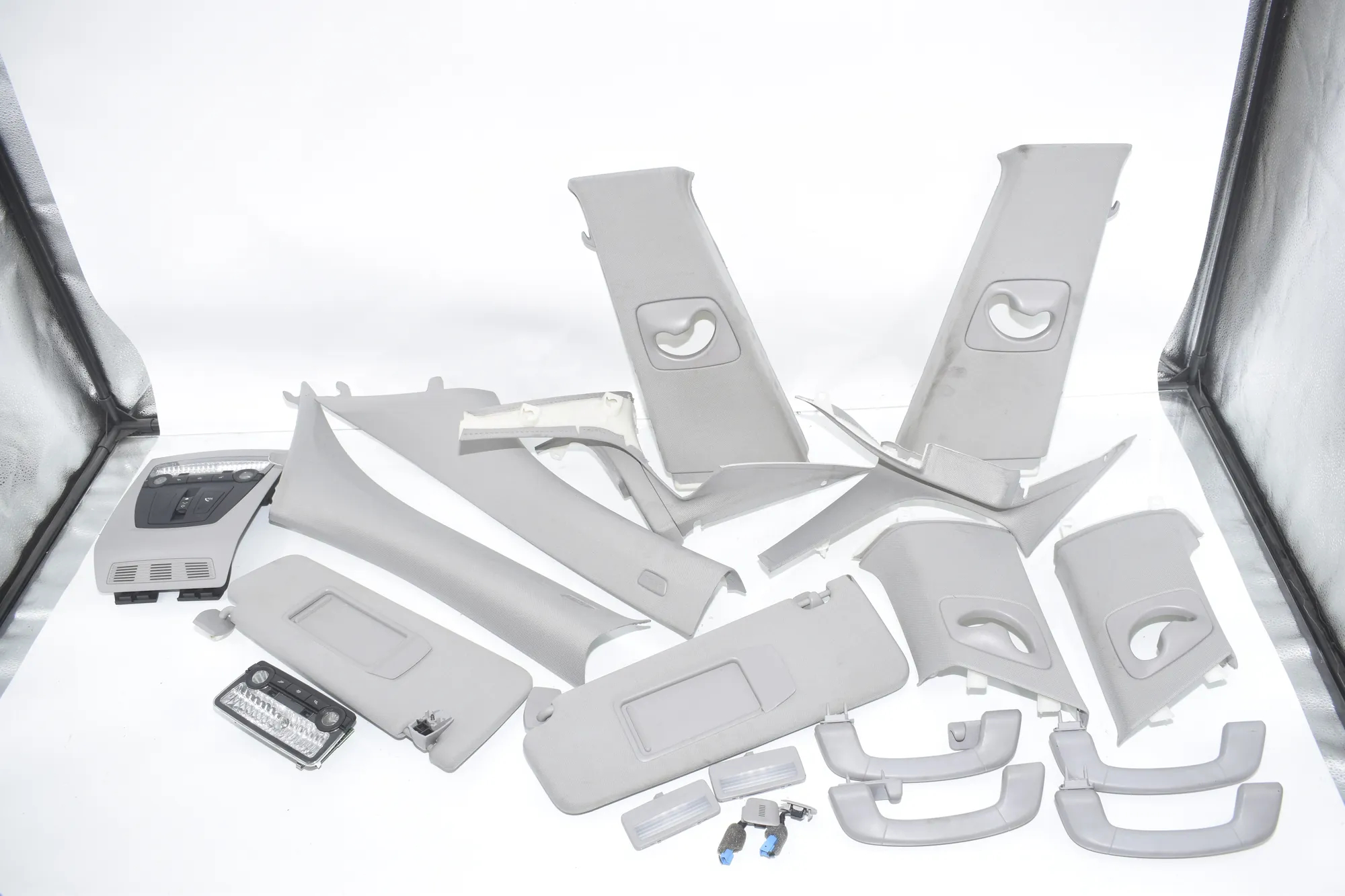 Interior Side Pillars Trim Kit – OEM 9167337 · BMW 5 Gran Turismo (F07) 535 d xDrive 2014 – 3