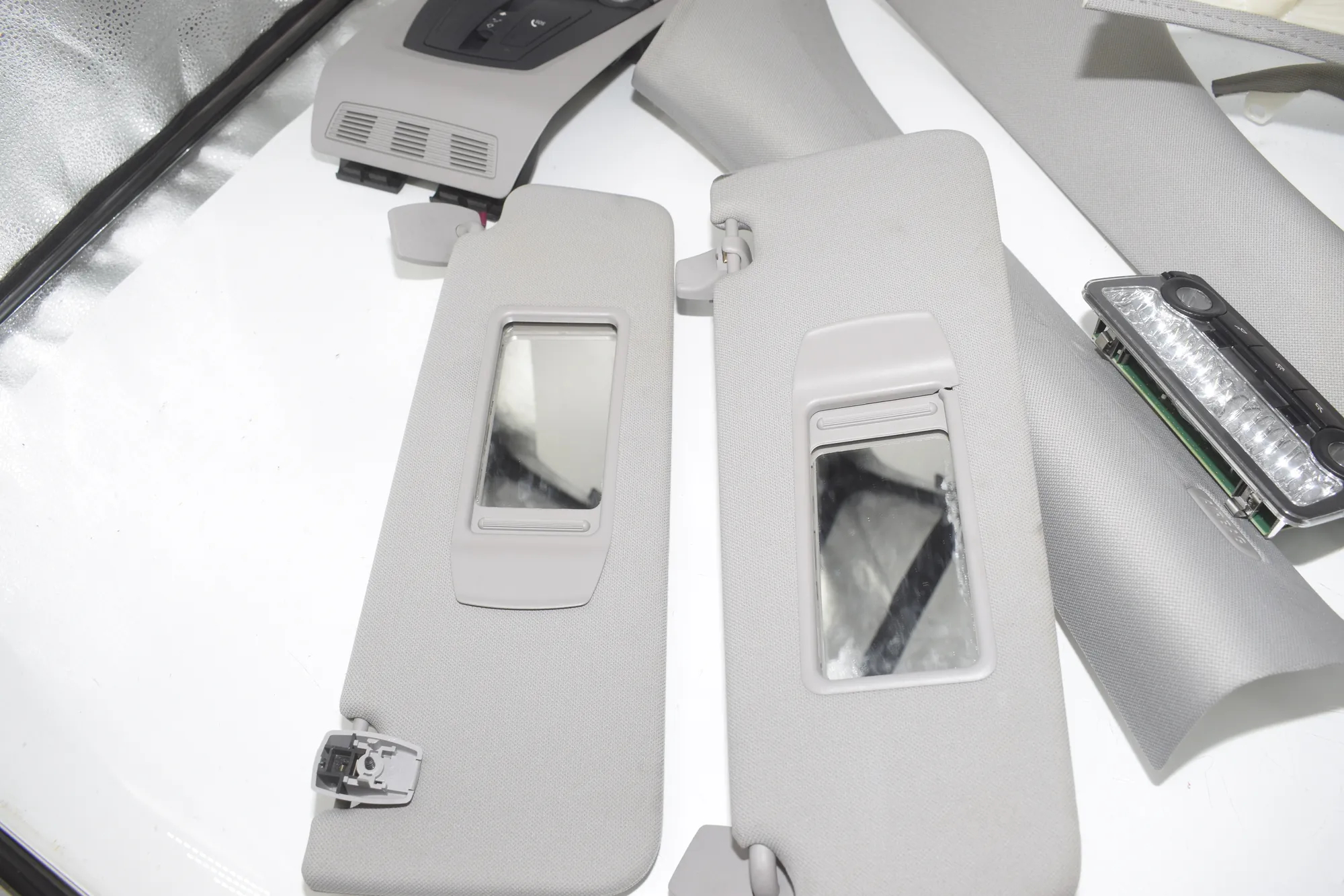 Interior Side Pillars Trim Kit – OEM 9167337 · BMW 5 Gran Turismo (F07) 535 d xDrive 2014 – 2