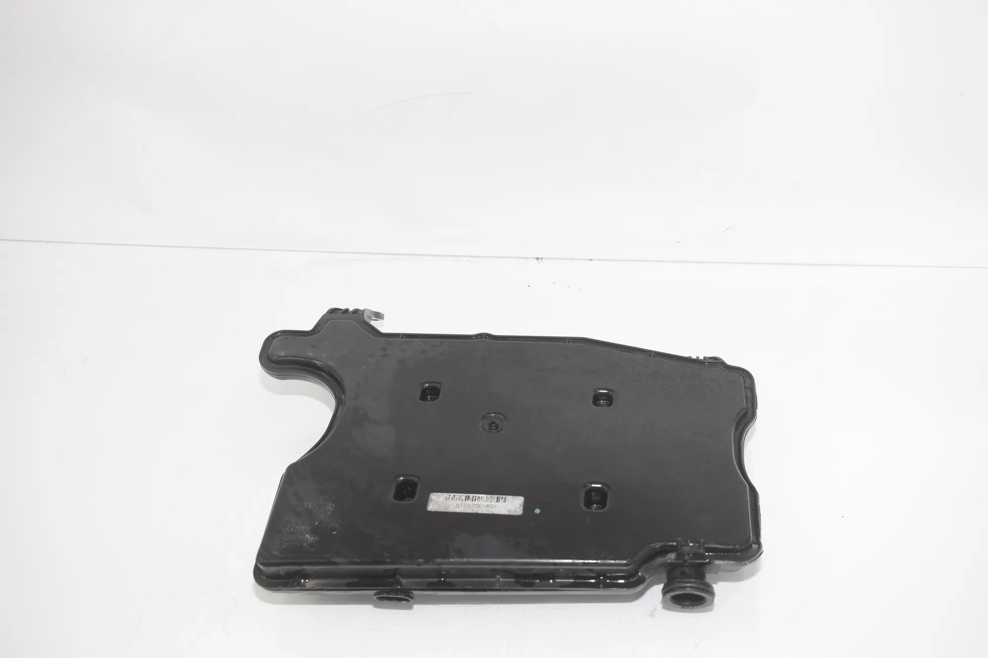 Intake Resonator – OEM 8570016 · BMW X1 (F48) xDrive 18 d 2017