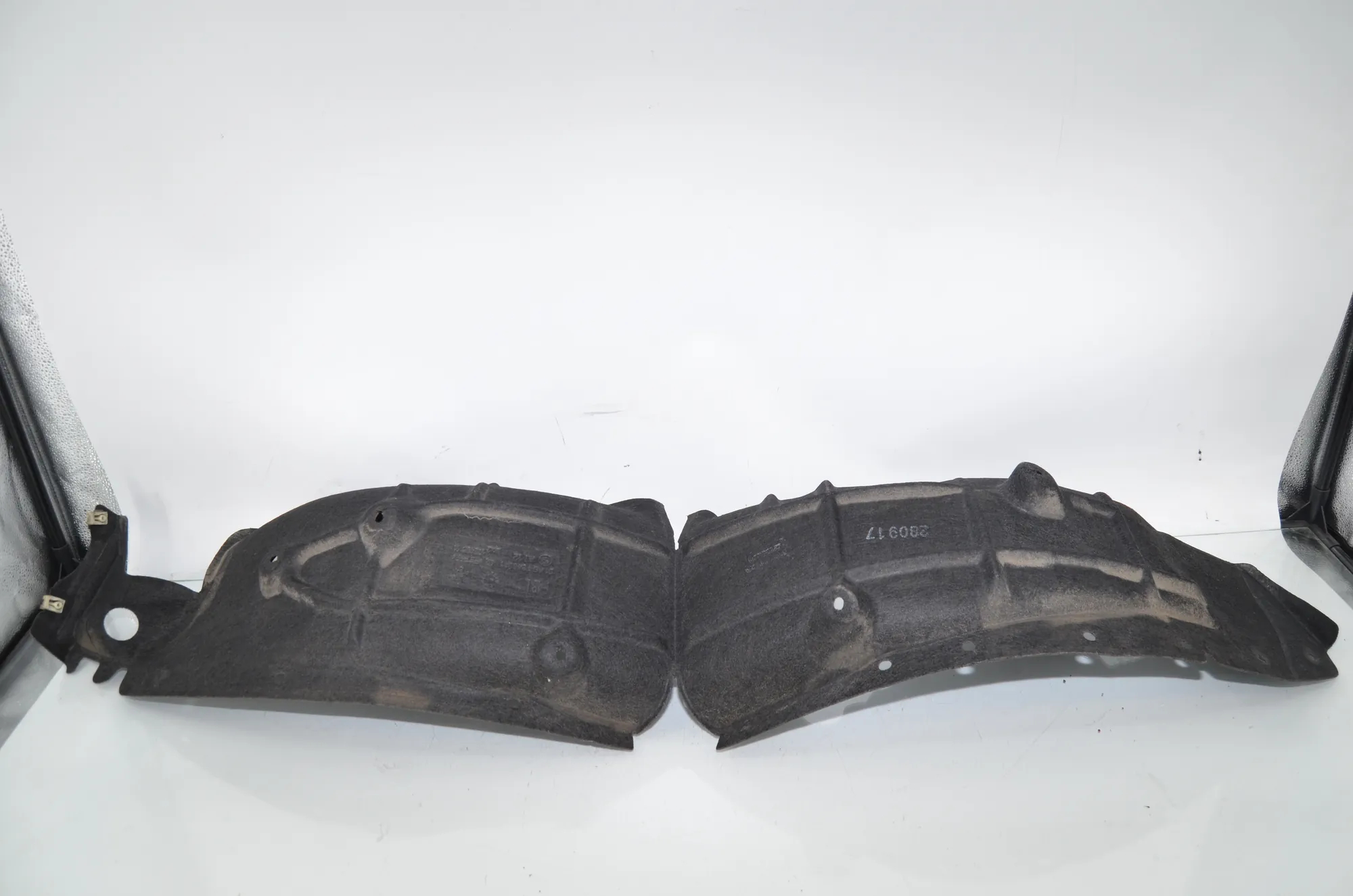 Rear Left Arch Liner – OEM 7346041 · BMW X1 (F48) xDrive 18 d 2017 – 2