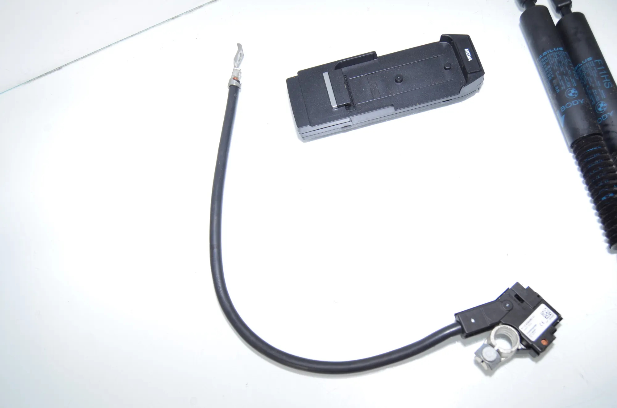Other Control Units – OEM 9119164 · BMW 5 Touring (F11) 535 d 2011 – 2