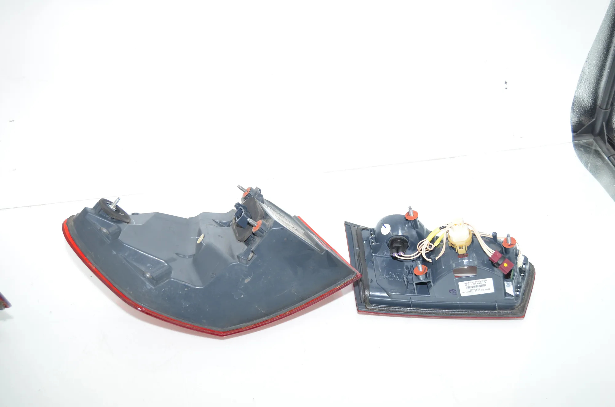 Rear Tail Light Set – OEM 7203227 · BMW 5 Touring (F11) 535 d 2011 – 5