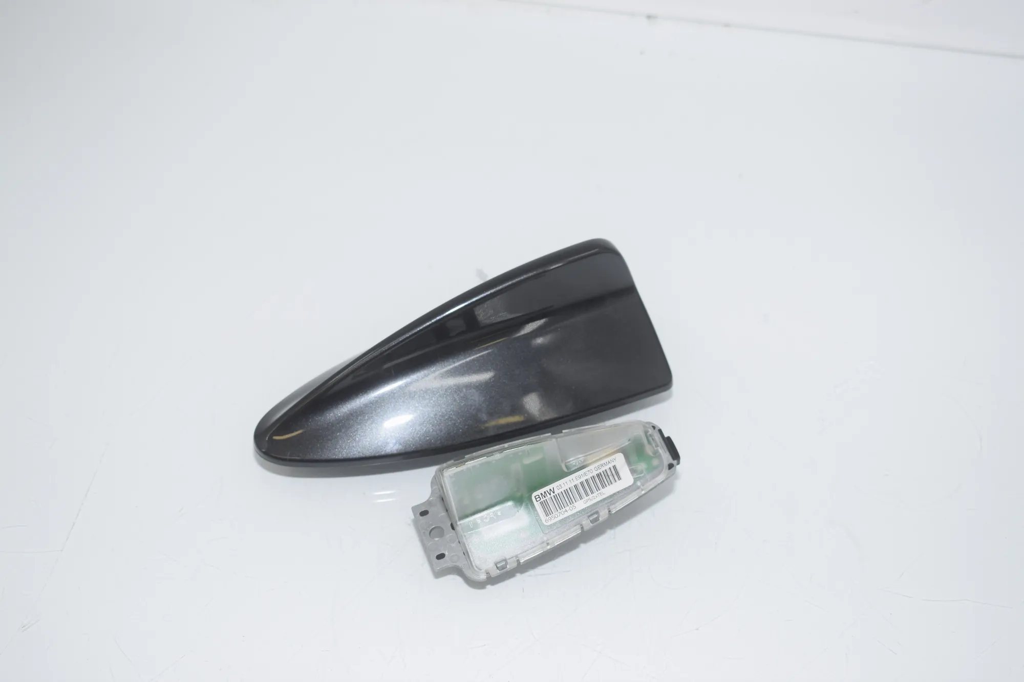 Antenna Trim – OEM 9269938 · BMW 5 Touring (F11) 535 d 2011 – 2