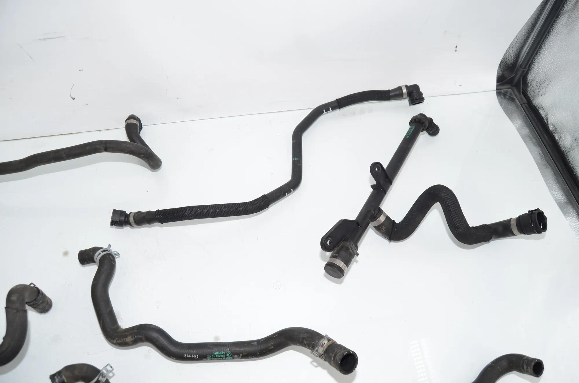 Coolant Hose Pipe – OEM 9119174 · BMW 5 Touring (F11) M 550 d xDrive 2016 – 4