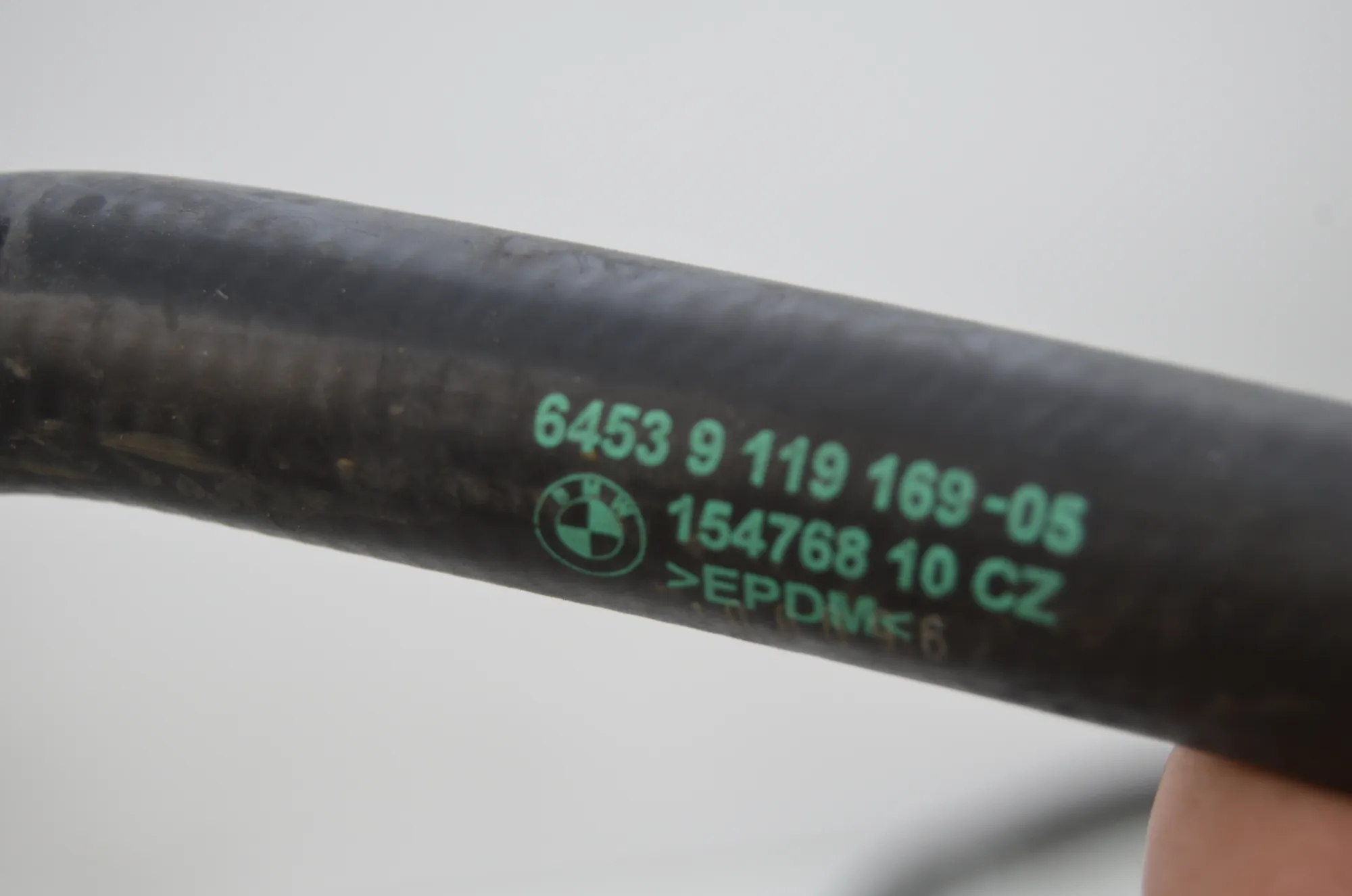 Coolant Hose Pipe – OEM 9119174 · BMW 5 Touring (F11) M 550 d xDrive 2016 – 7