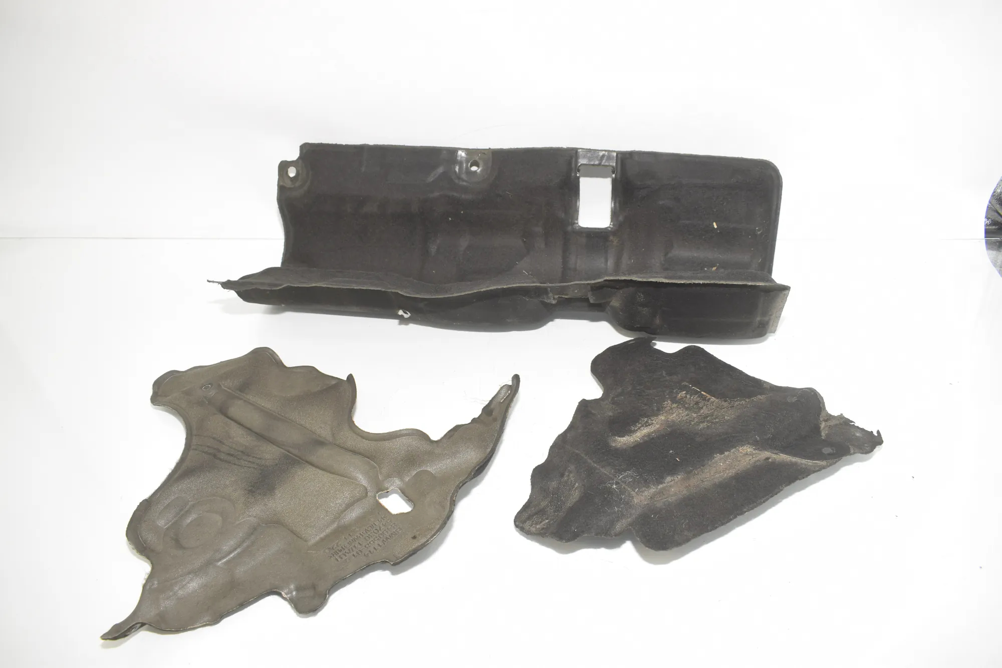 Sound Insulation – OEM 8490568 · BMW 5 Touring (F11) 535 d 2011 – 2