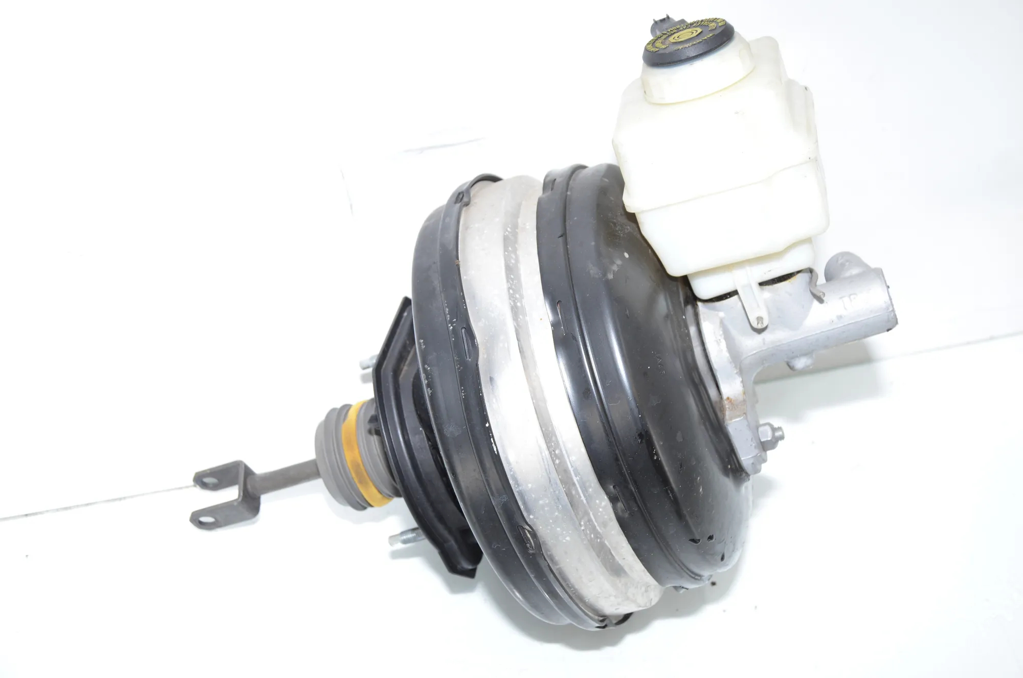 Brake Servo Booster – OEM 6796726 · BMW 5 Touring (F11) 535 d 2011 – 3