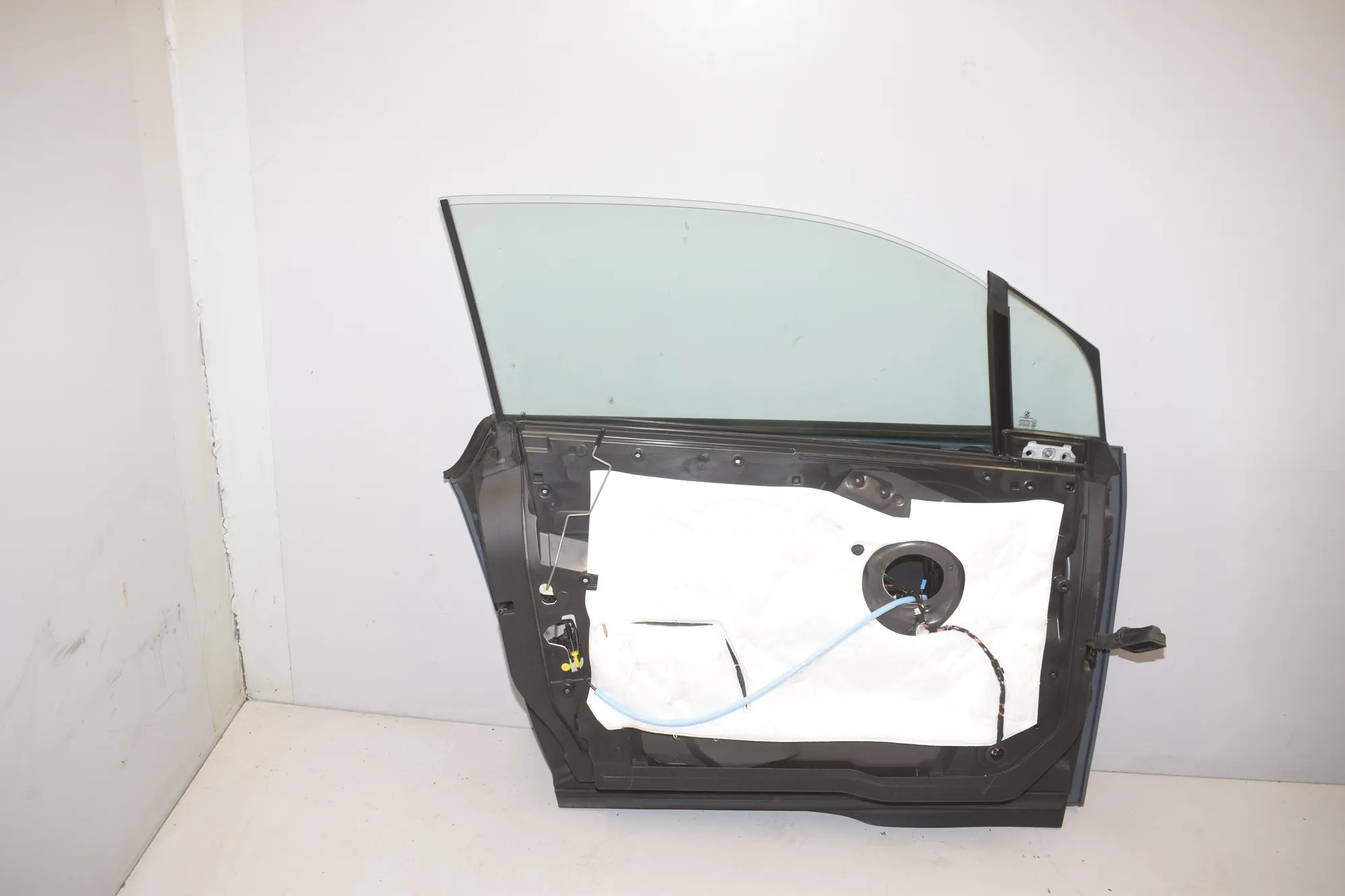 Front Left Door · BMW i3 (I01) s Electric 2022 – 5