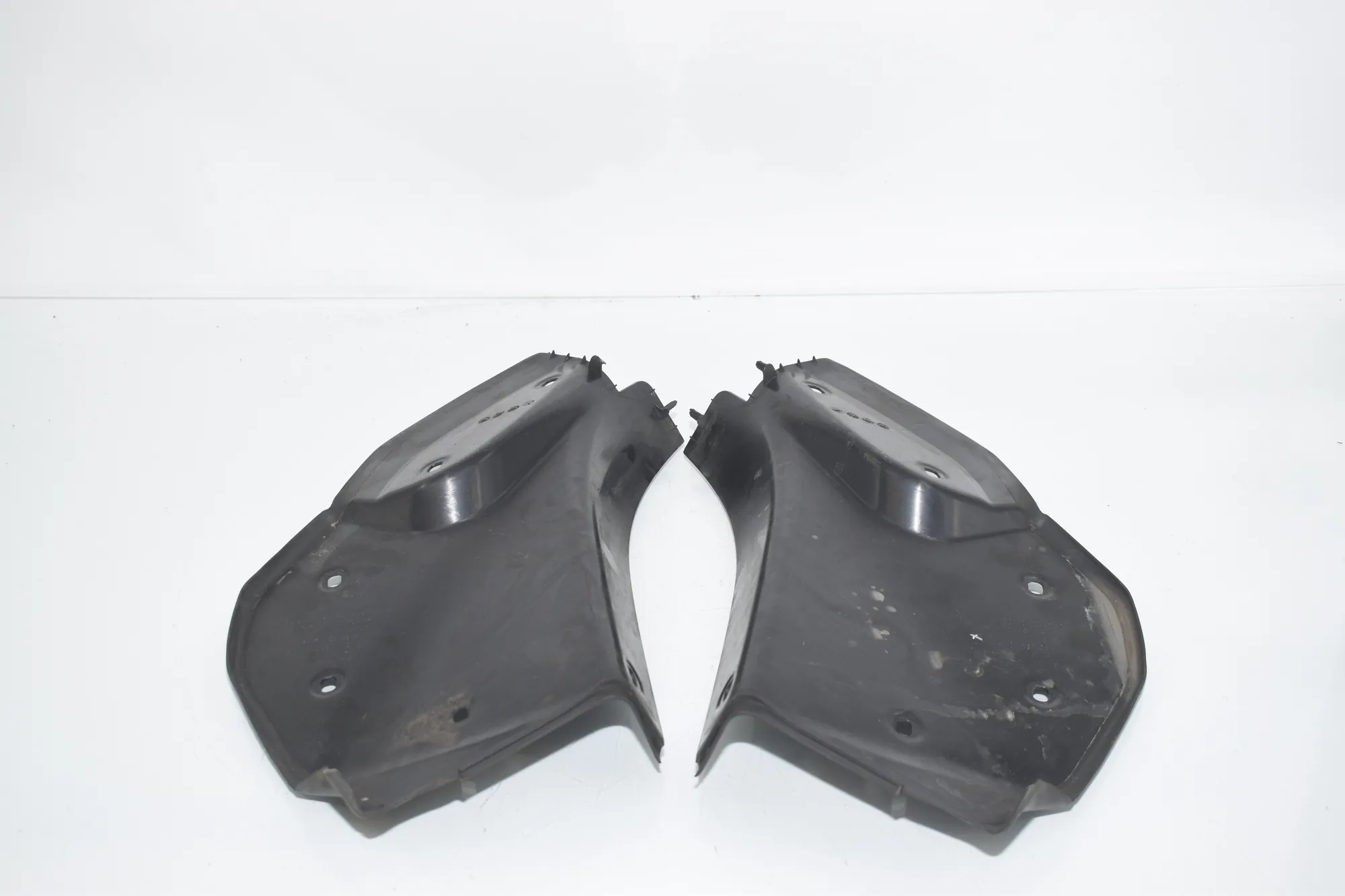 Other Trim Parts – OEM 7320718 · BMW 5 Gran Turismo (F07) 535 d xDrive 2014 – 2