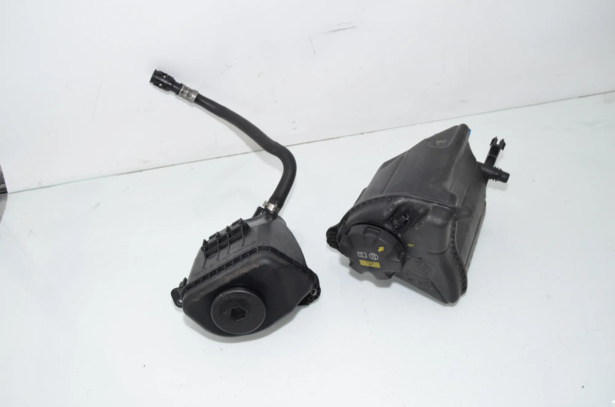 Expansion Tank – OEM 6782941 · BMW 5 Gran Turismo (F07) 535 d xDrive 2014