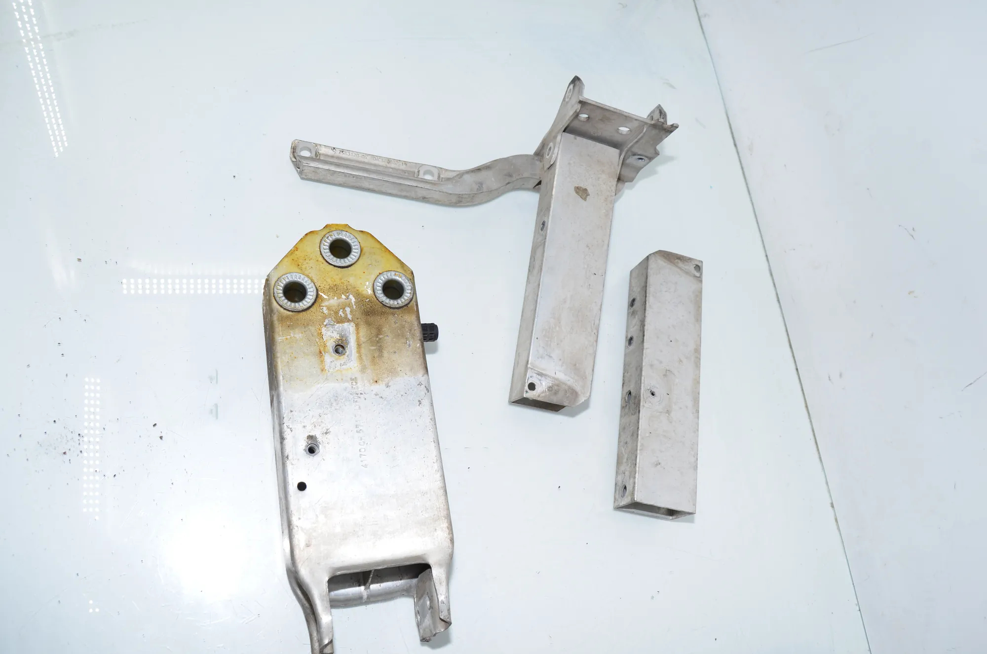 Other Body Parts – OEM 7158874 · BMW 5 Gran Turismo (F07) 535 d xDrive 2014 – 3