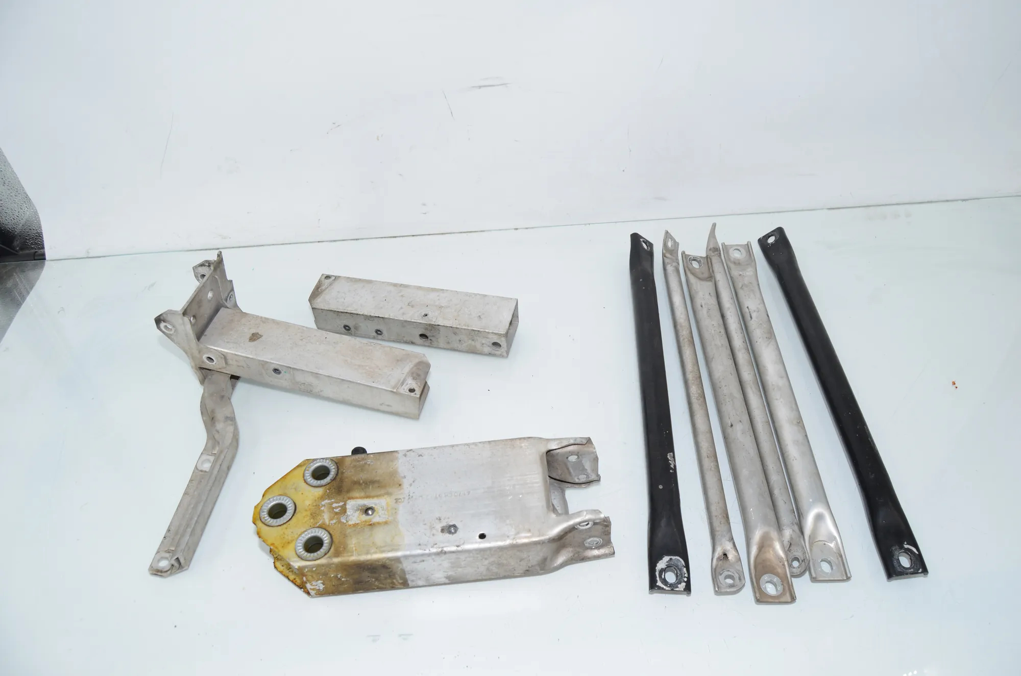 Other Body Parts – OEM 7158874 · BMW 5 Gran Turismo (F07) 535 d xDrive 2014 – 4