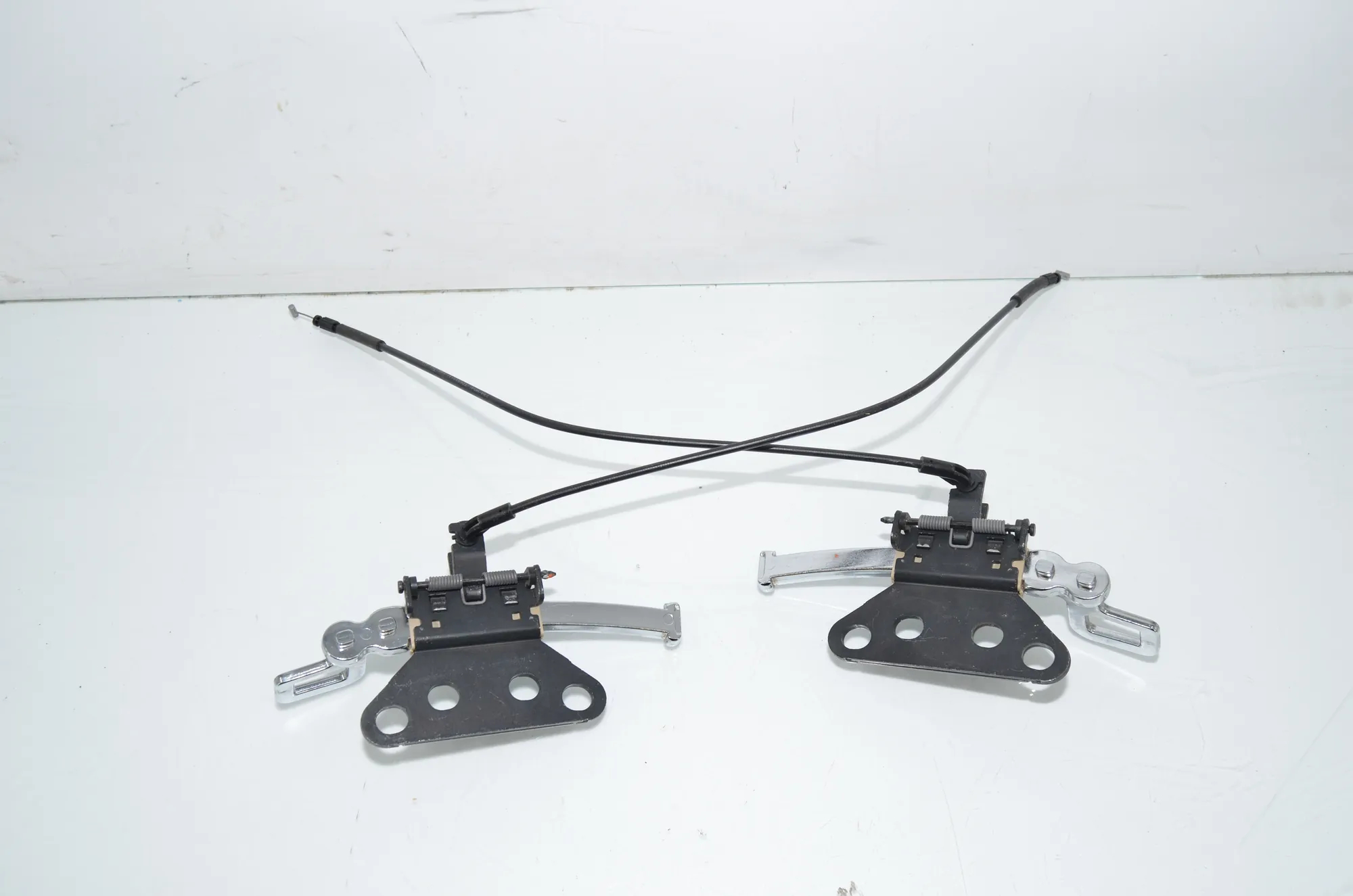Other Boot Trunk Parts – OEM 7253621 · BMW 5 Touring (F11) 535 d 2011 – 3