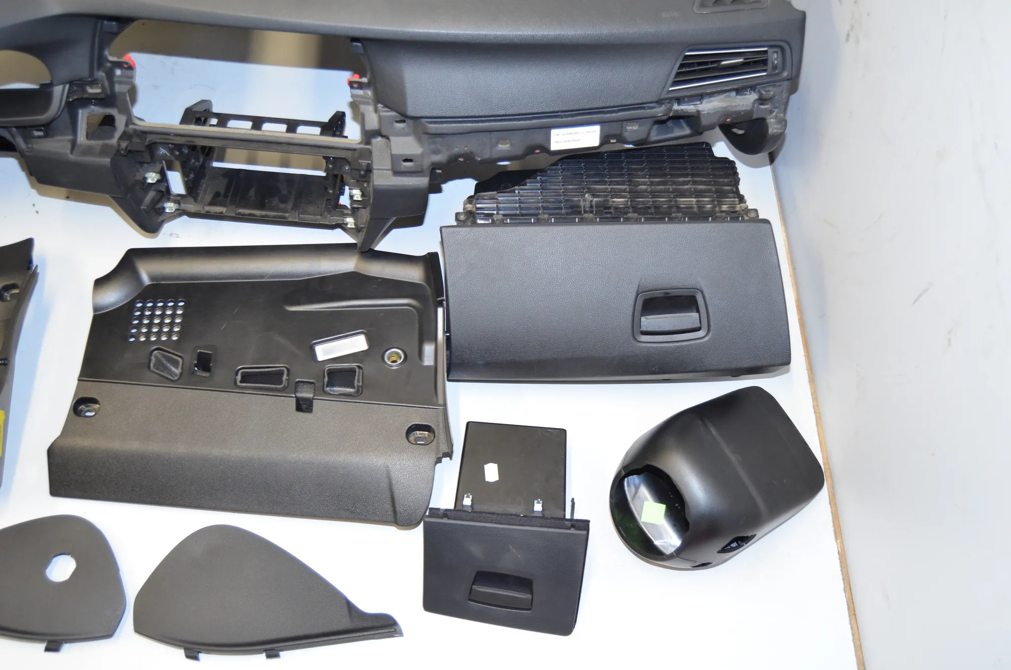 Dashboard – OEM 9207381 · BMW 5 Touring (F11) 535 d 2011 – 4