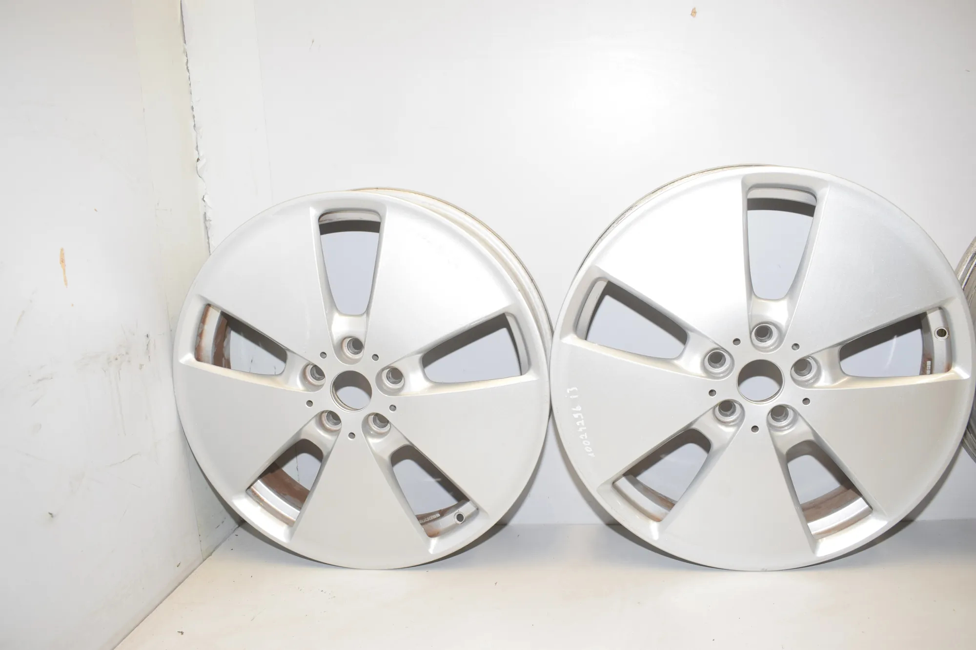 Wheel Set (without tires) – OEM 6852053 · BMW i3 (I01) Electric 2019 – 5