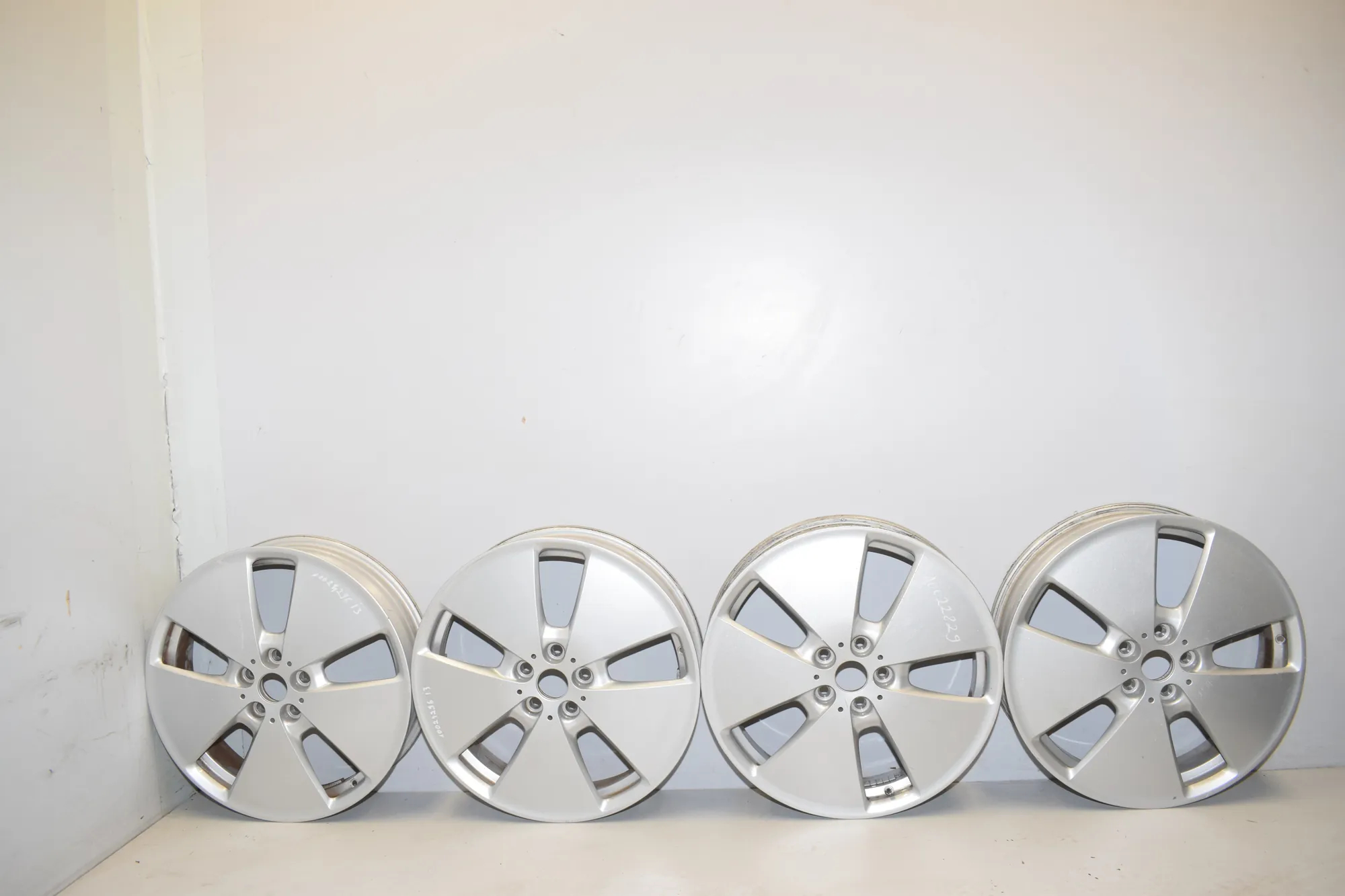 Wheel Set (without tires) – OEM 6852053 · BMW i3 (I01) Electric 2019 – 3