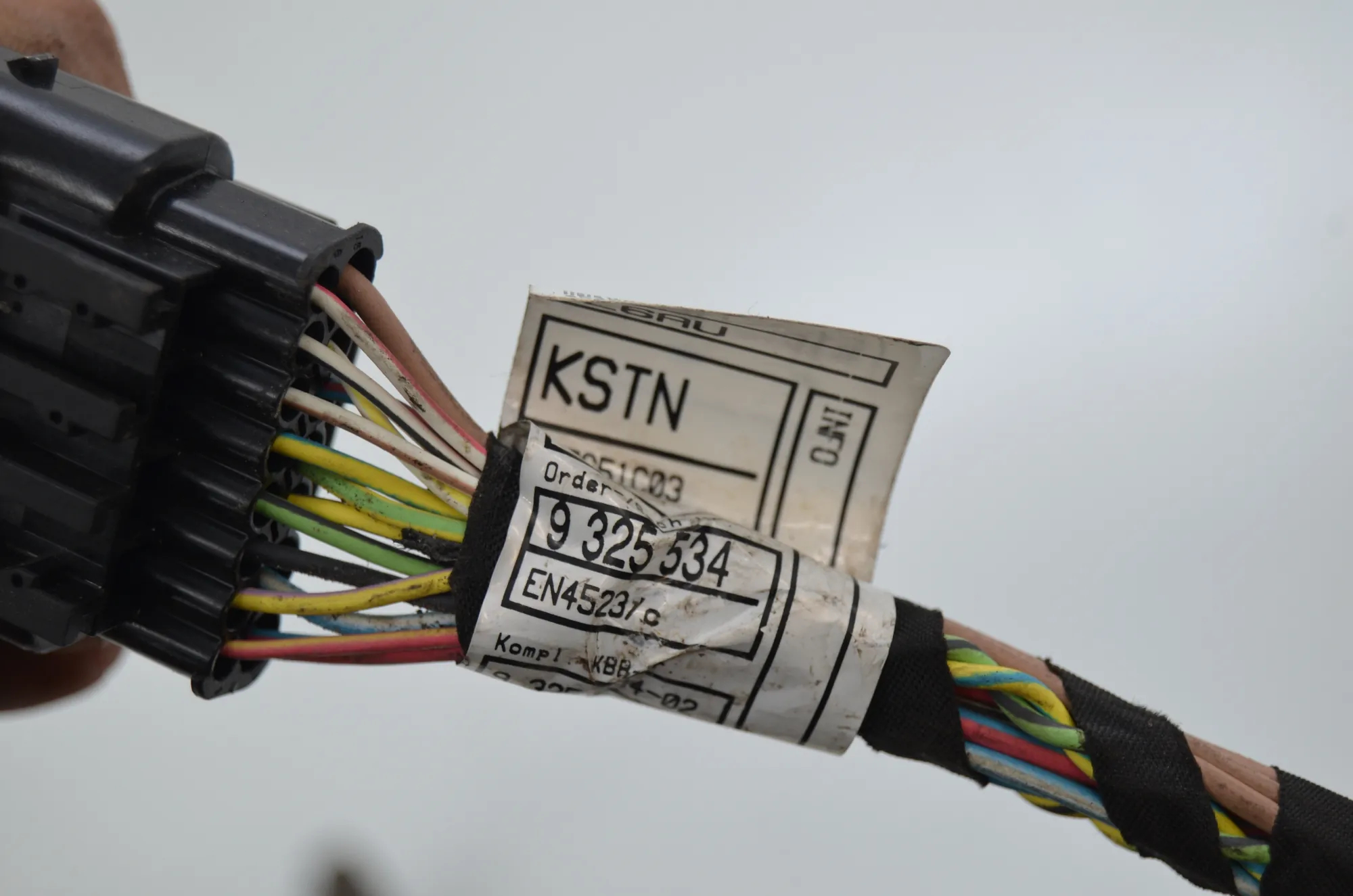 Other Wiring Loom – OEM 9325534 · BMW 5 Gran Turismo (F07) 535 d xDrive 2014 – 4