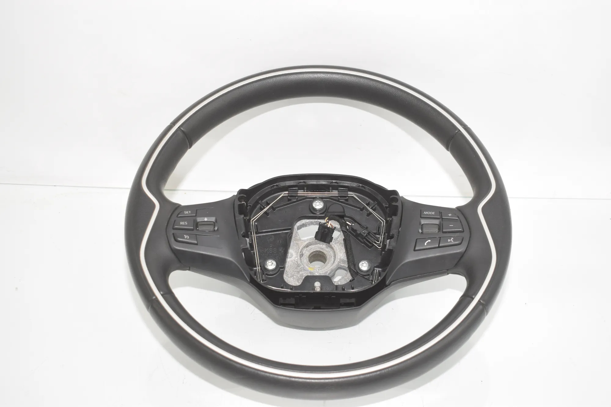 Steering Wheel – OEM 6870166 · BMW i3 (I01) s Electric 2022