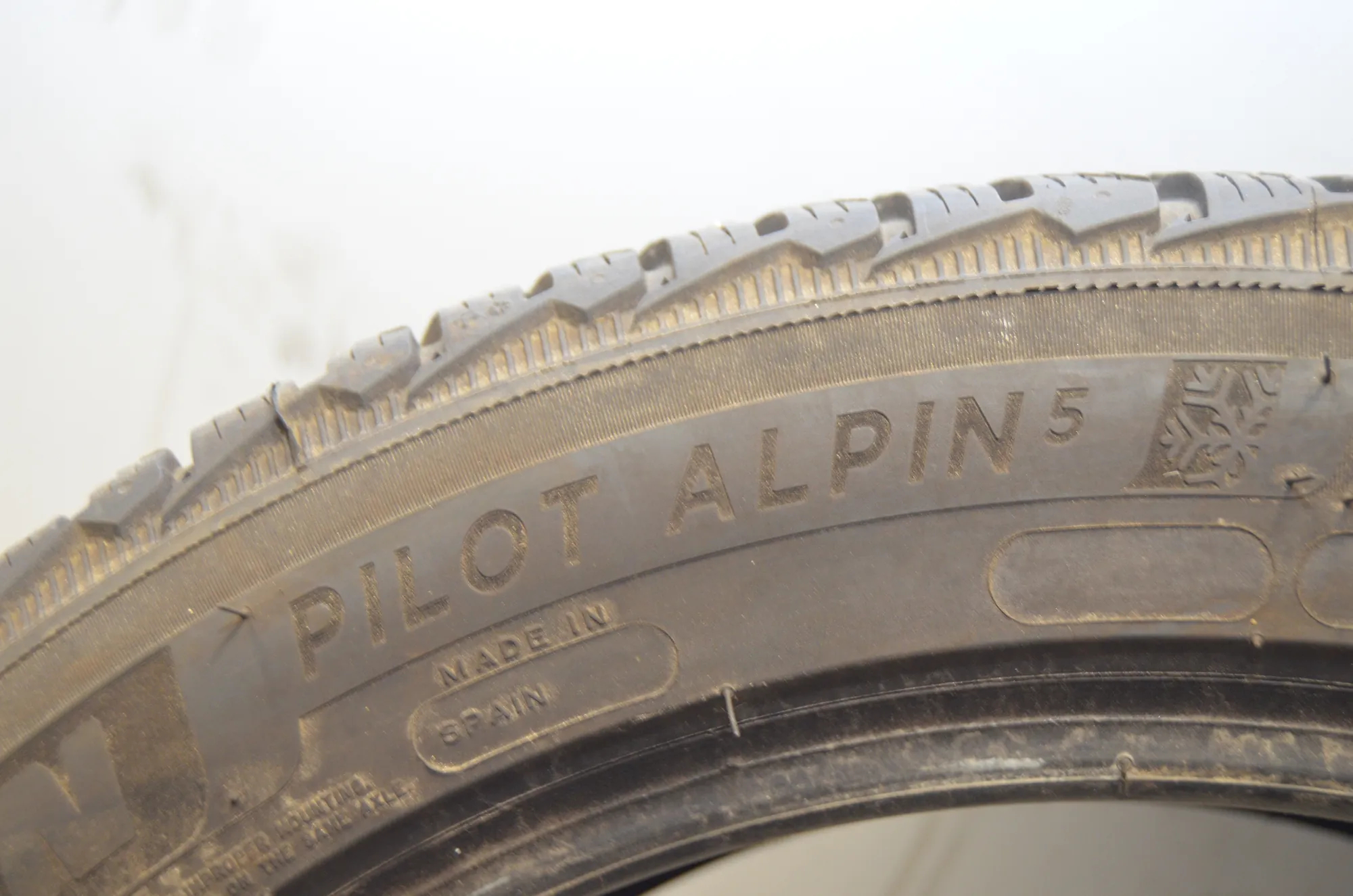 Tire · BMW 3 Touring (F31) BMW 3 Touring (F31) 325 d 2014 – 3