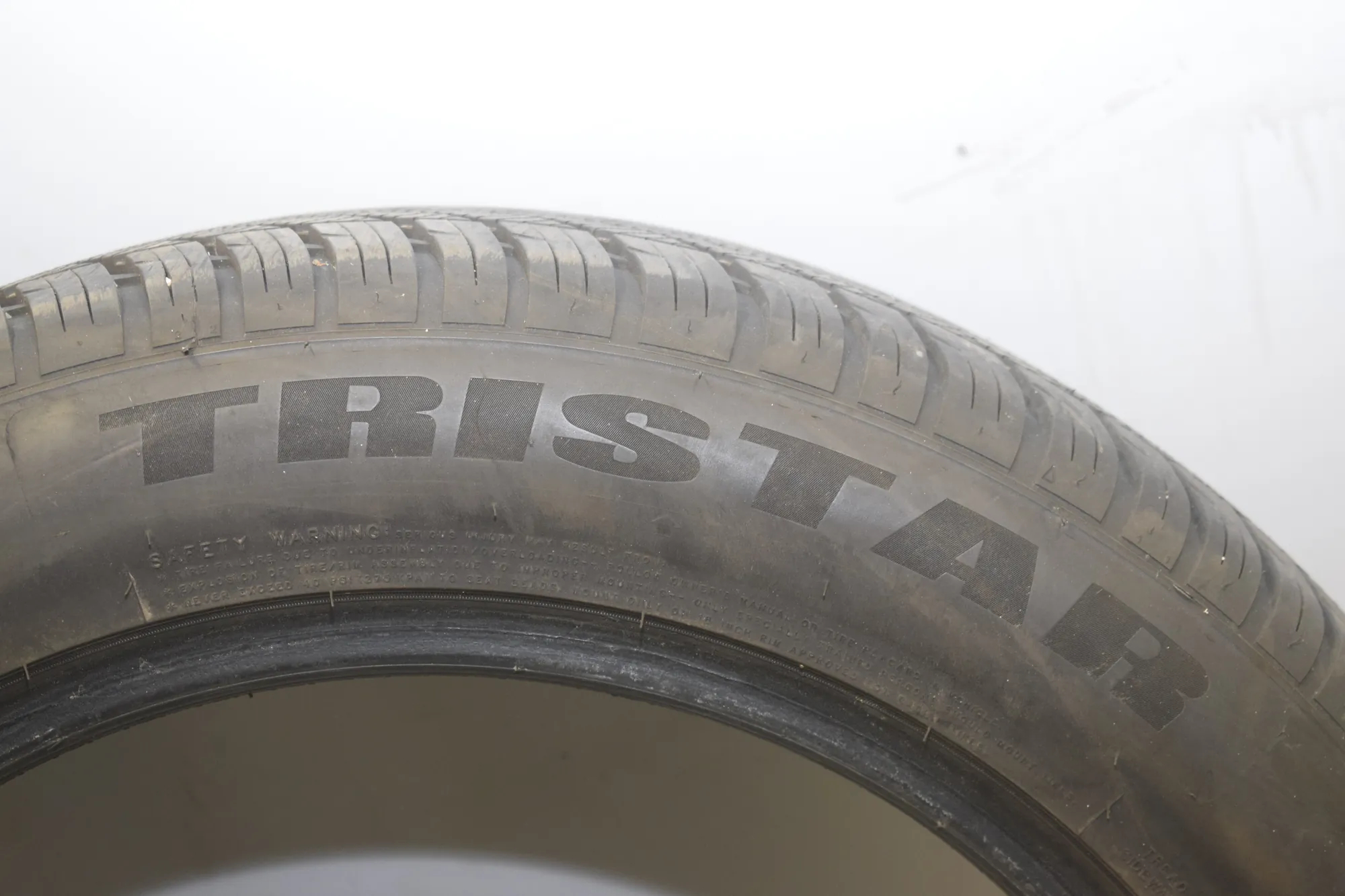 Tire · BMW 3 (F30, F80) BMW 3 (F30, F80) 320 d 2015 – 2