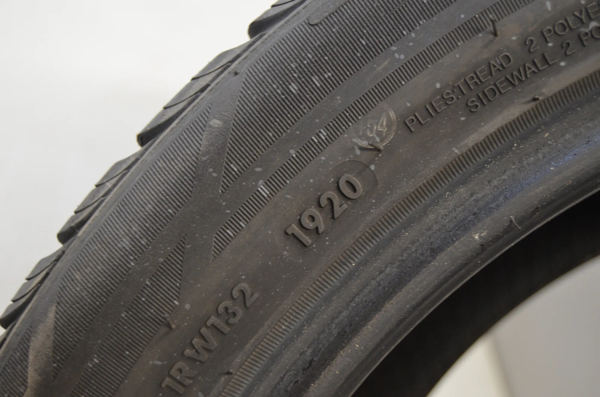 Tire · BMW X5 (F15, F85) BMW X5 (F15, F85) sDrive 25 d 2015 – 5
