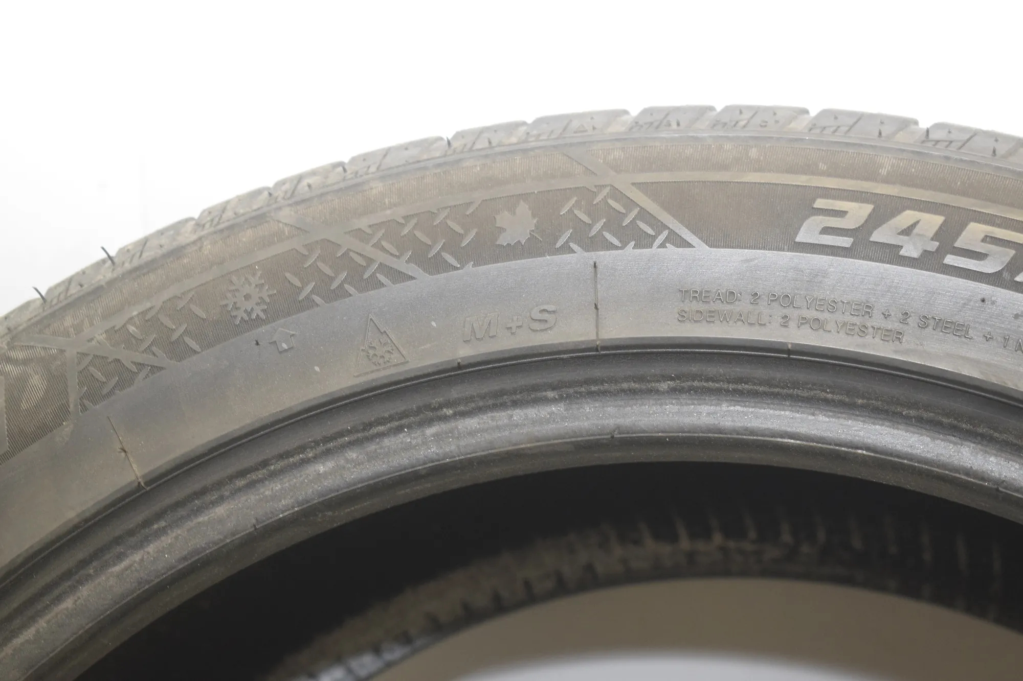 Tire · BMW 5 Gran Turismo (F07) BMW 5 Gran Turismo (F07) 520 d 2012 – 5
