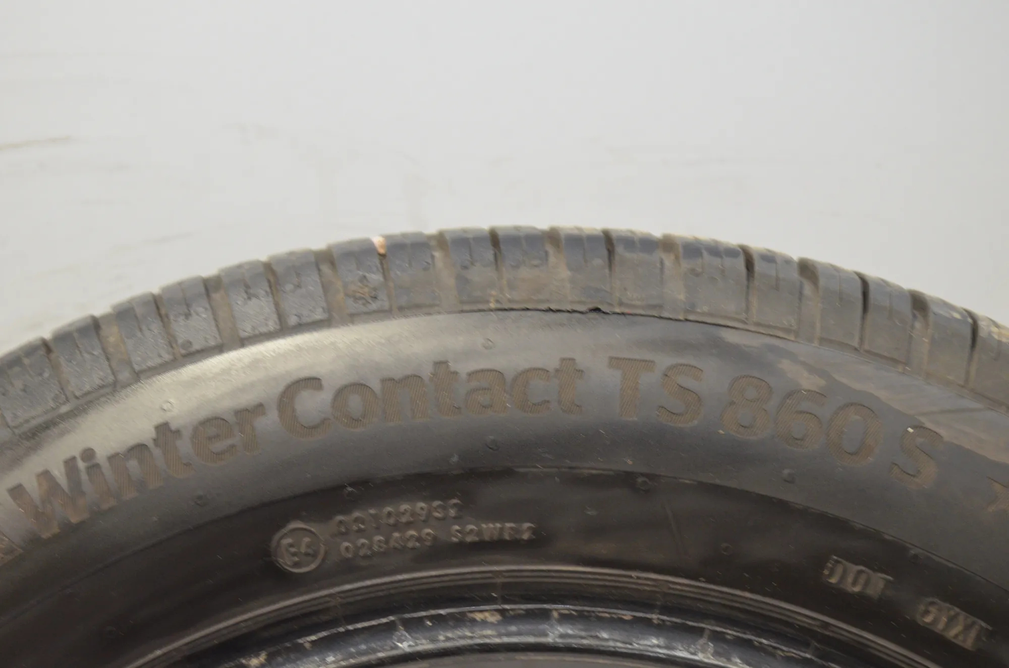 Tire · BMW 5 Touring (F11) BMW 5 Touring (F11) 2011 – 3