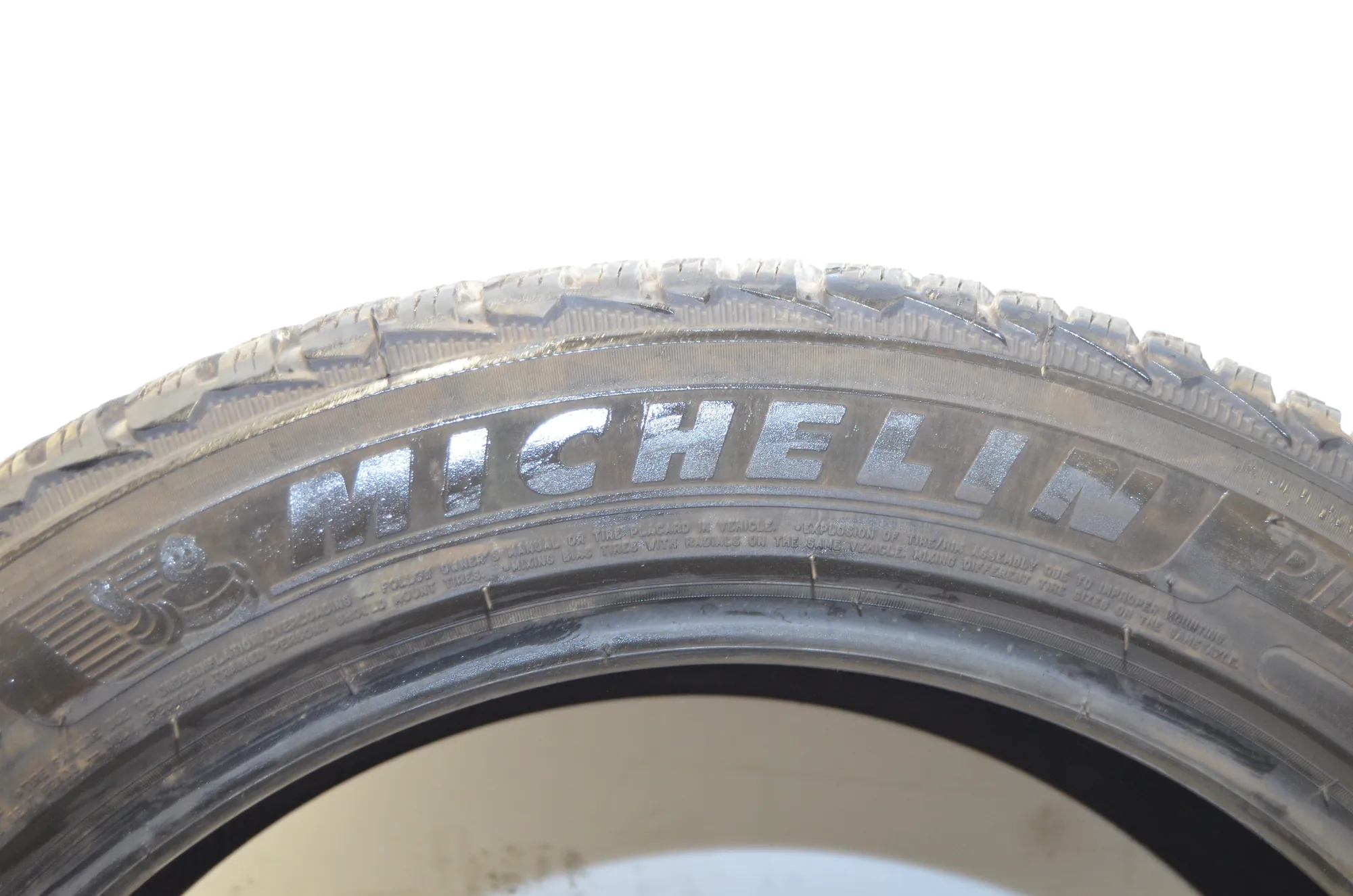 Tire · BMW 5 Touring (F11) BMW 5 Touring (F11) 2011 – 2