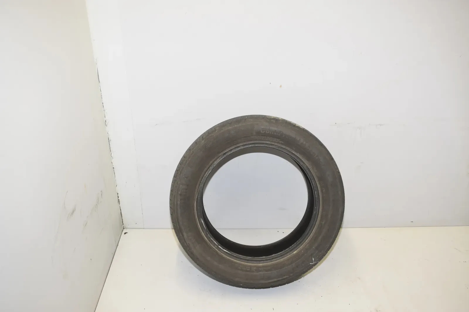 Tire · BMW 5 Touring (F11) BMW 5 Touring (F11) 518 d 2019