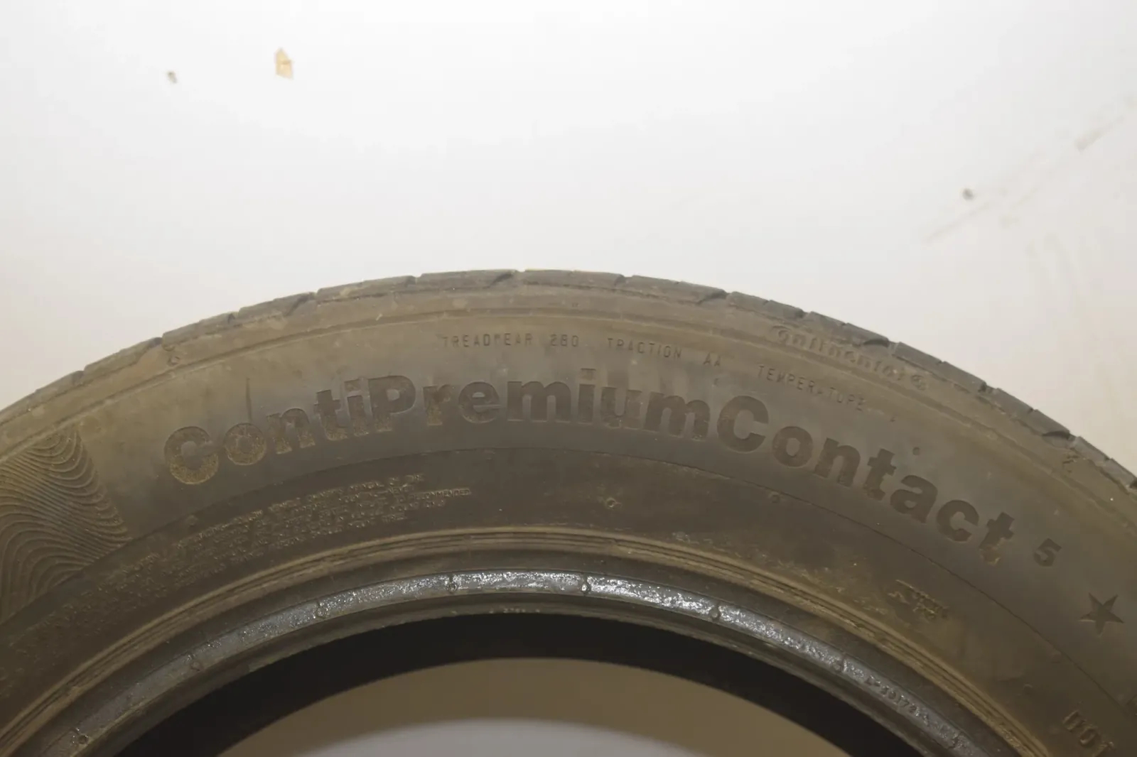 Tire · BMW 5 Touring (F11) BMW 5 Touring (F11) 518 d 2019 – 4