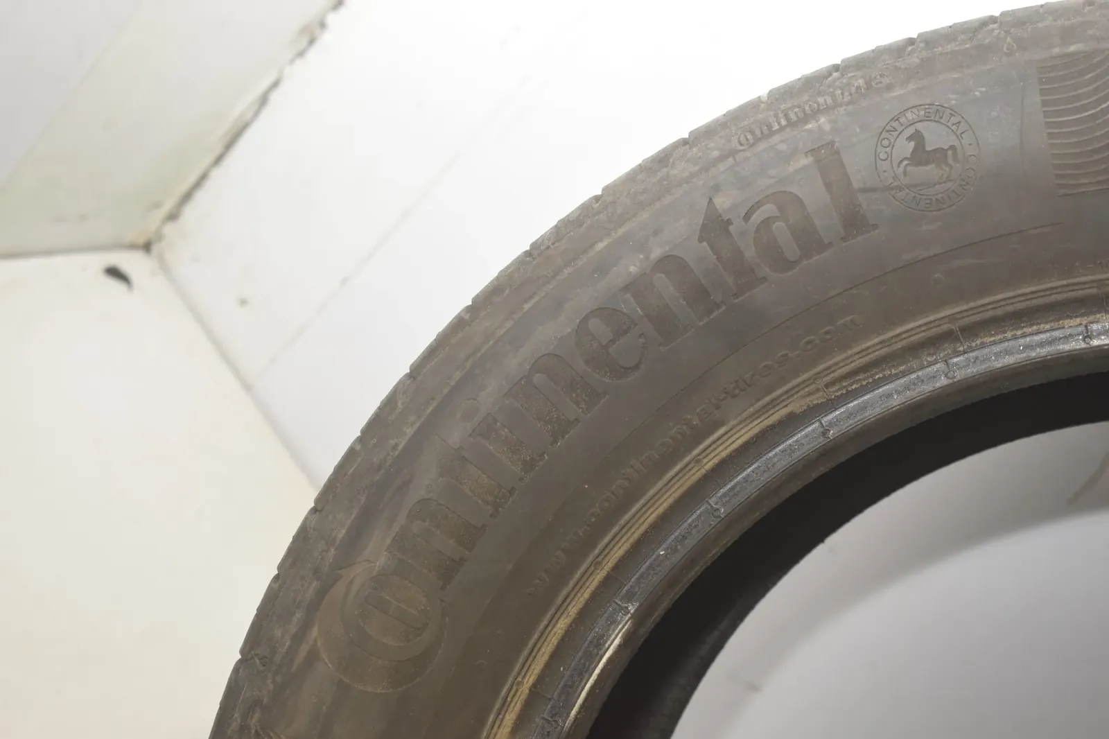 Tire · BMW 5 Touring (F11) BMW 5 Touring (F11) 518 d 2019 – 5