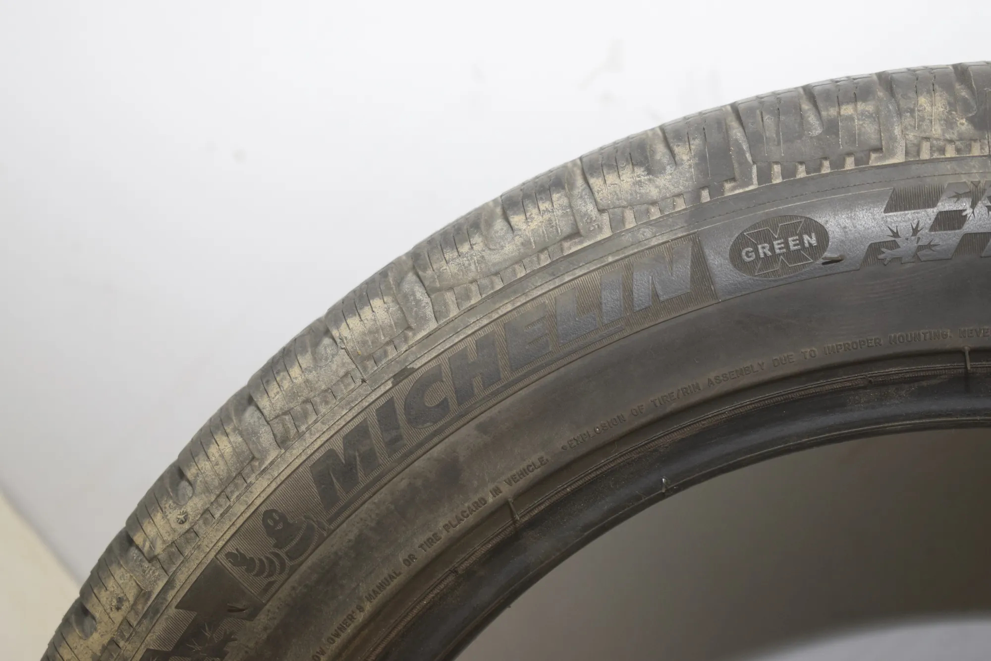 Tire · BMW 5 (F10) BMW 5 (F10) 518 d 2014 – 4