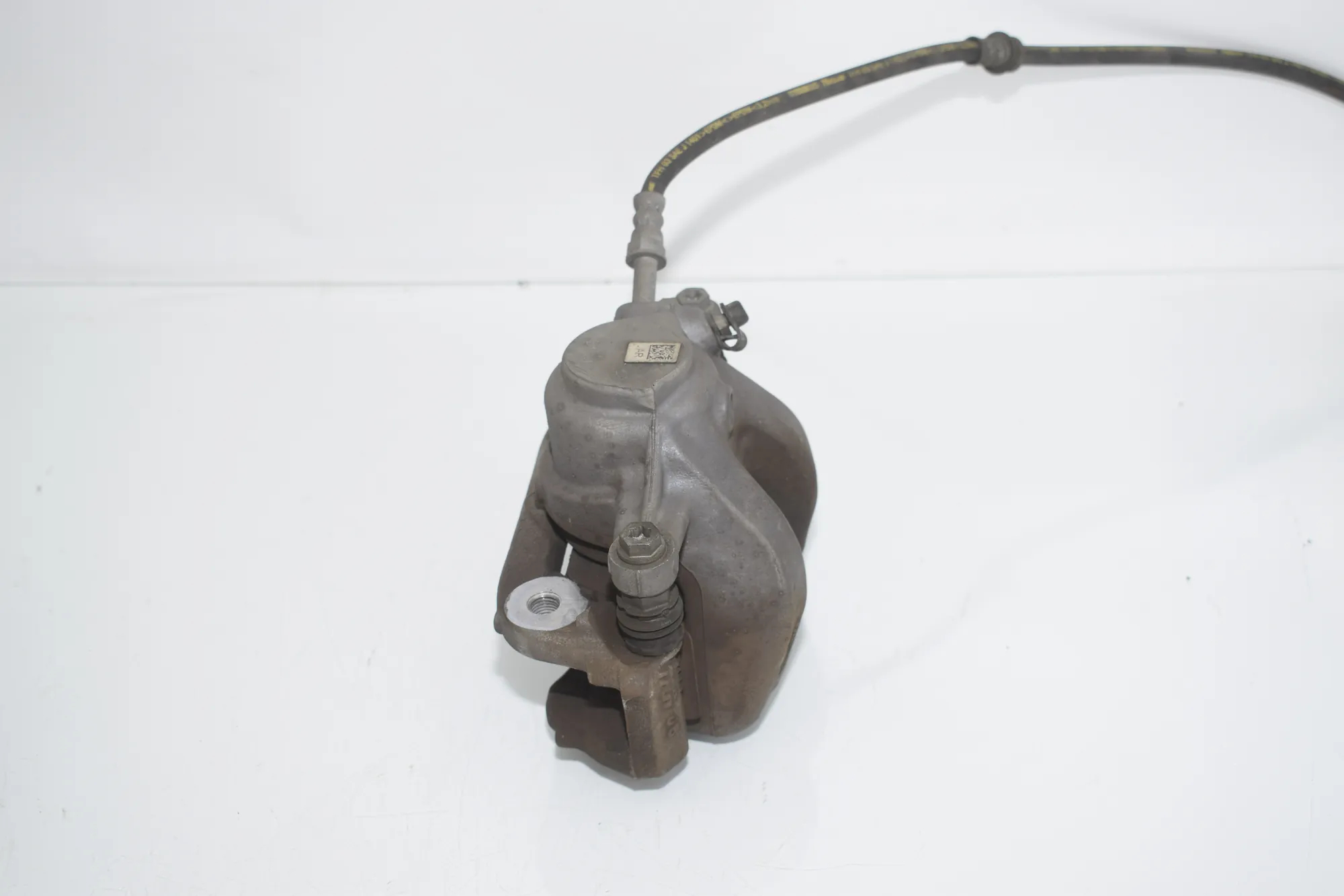 Front Right Brake Caliper – OEM 6860270 · BMW i3 (I01) s Electric 2022 – 2