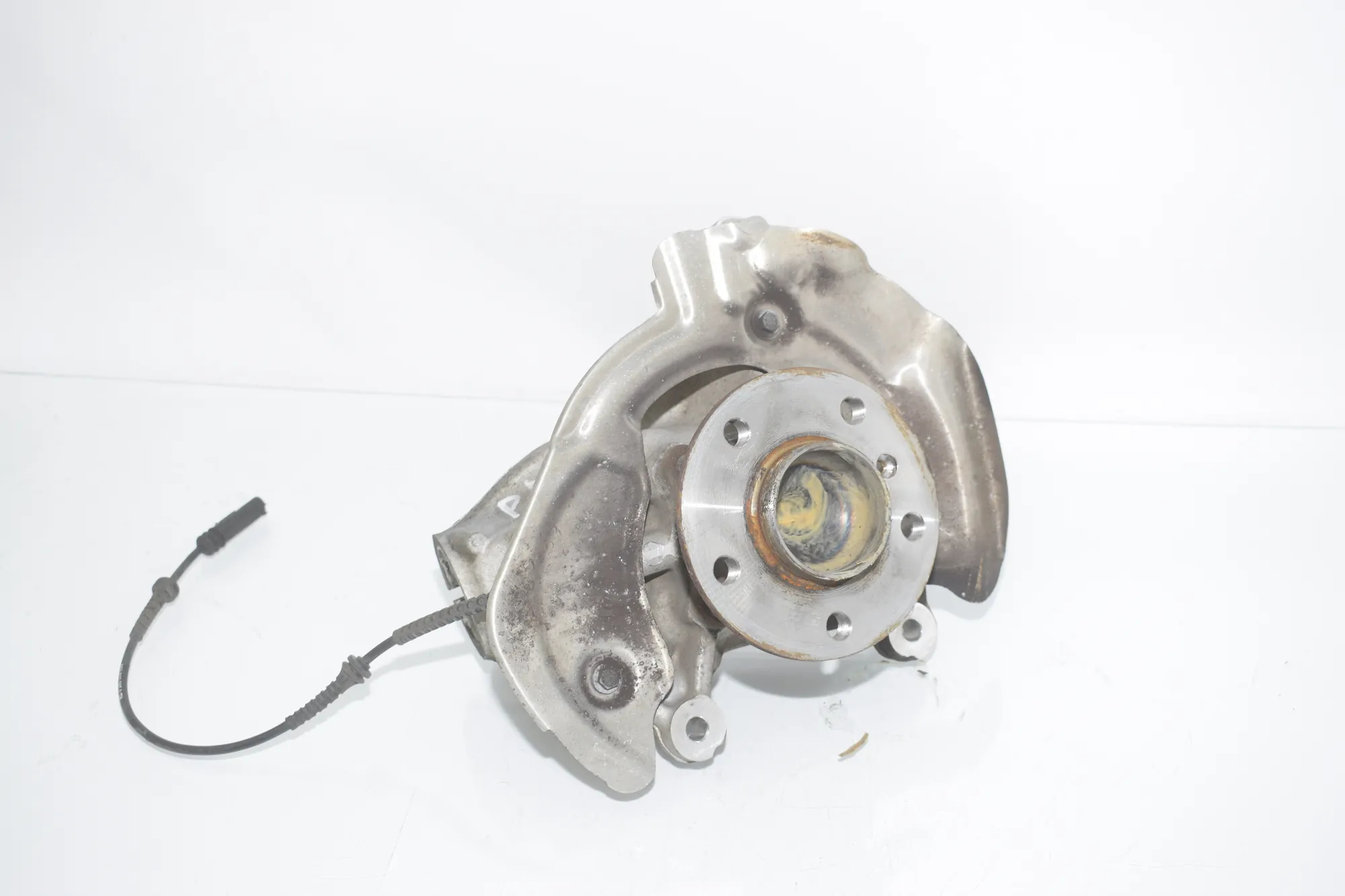 Front Right Wheel Hub – OEM 6852160 · BMW i3 (I01) s Electric 2022 – 3