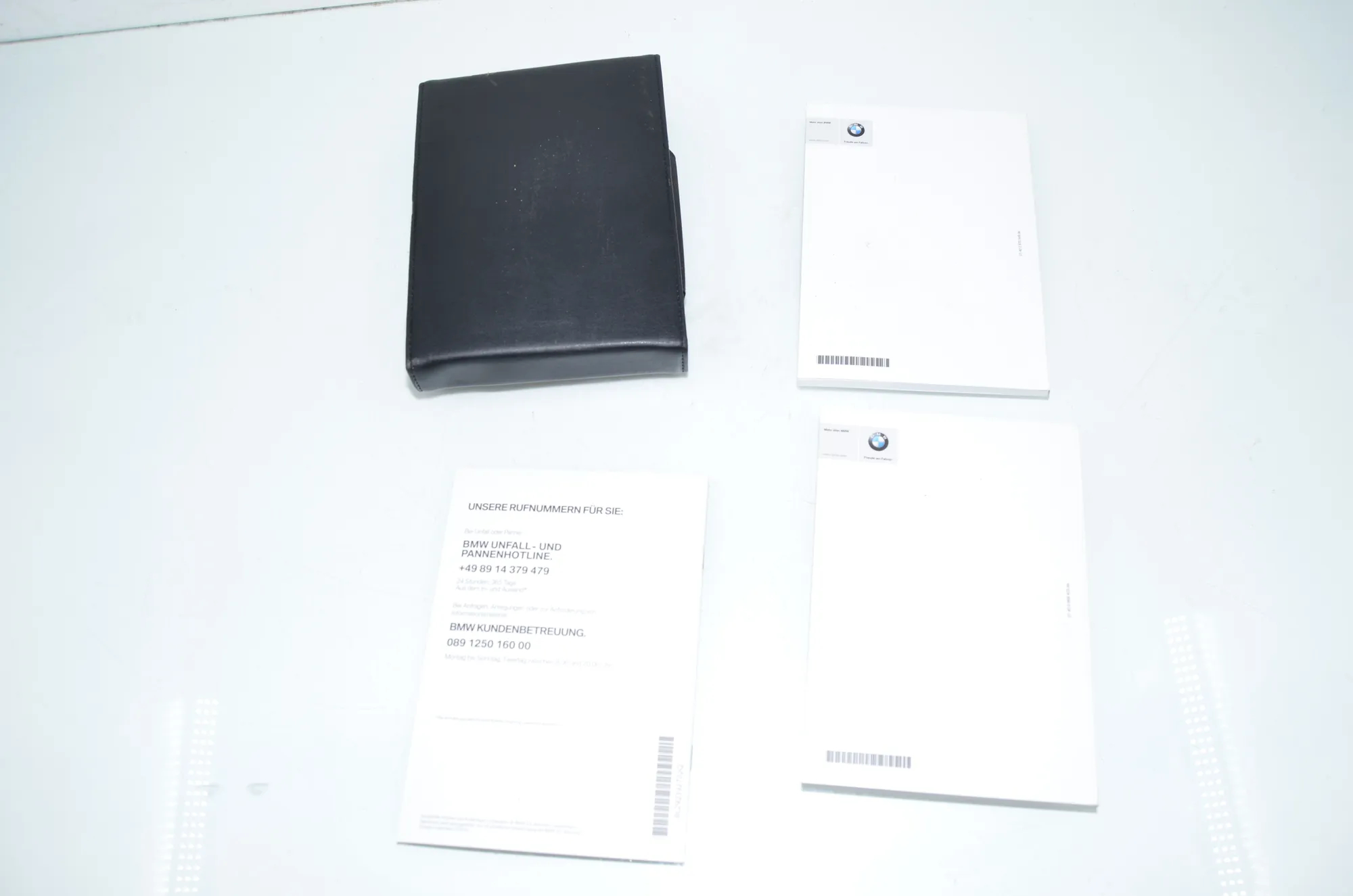 Manual Service Book – OEM BL292392702Q · BMW 5 Touring (F11) M 550 d xDrive 2016 – 4