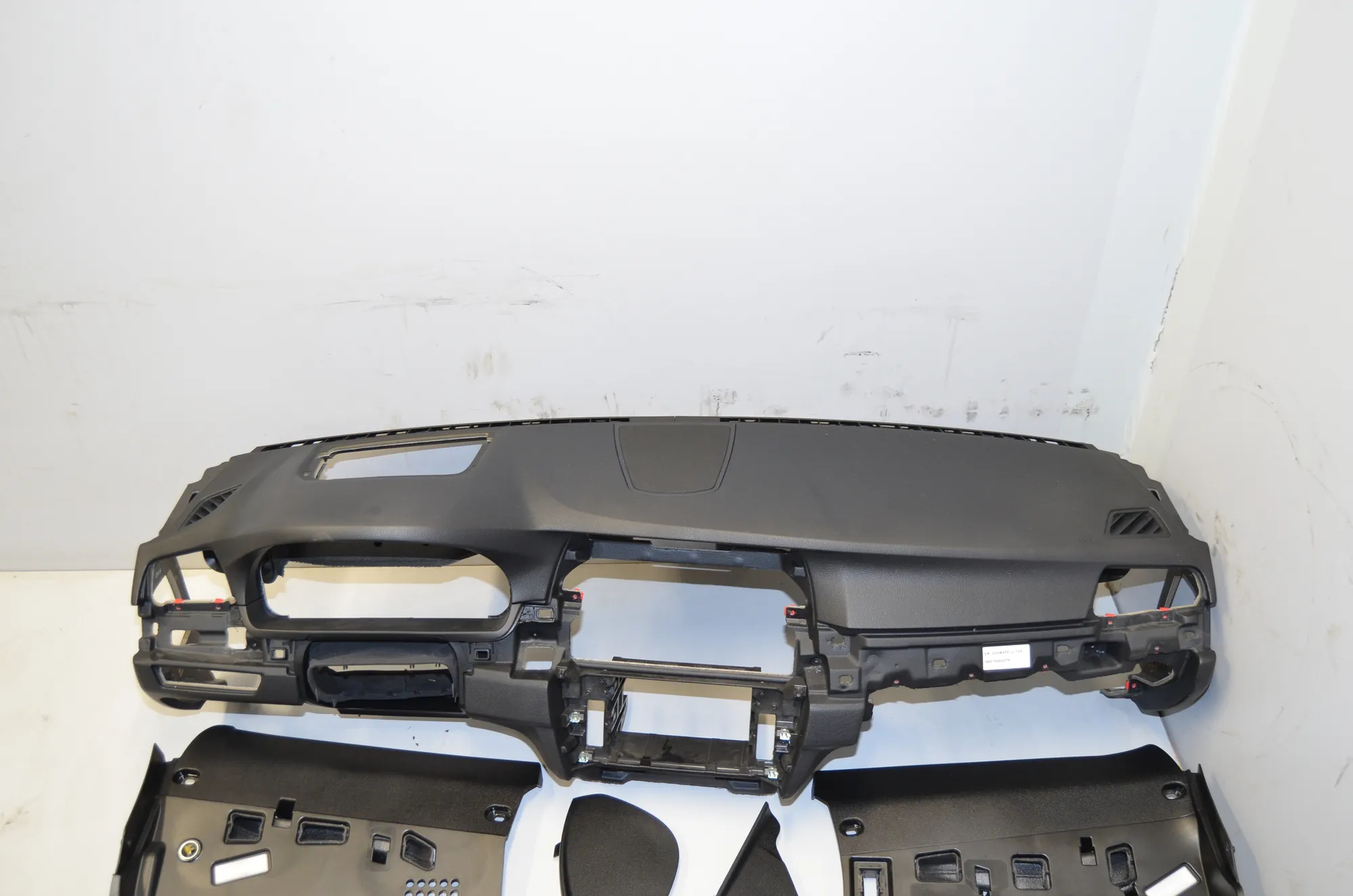 Dashboard – OEM 9207406 · BMW 5 Touring (F11) M 550 d xDrive 2016 – 2