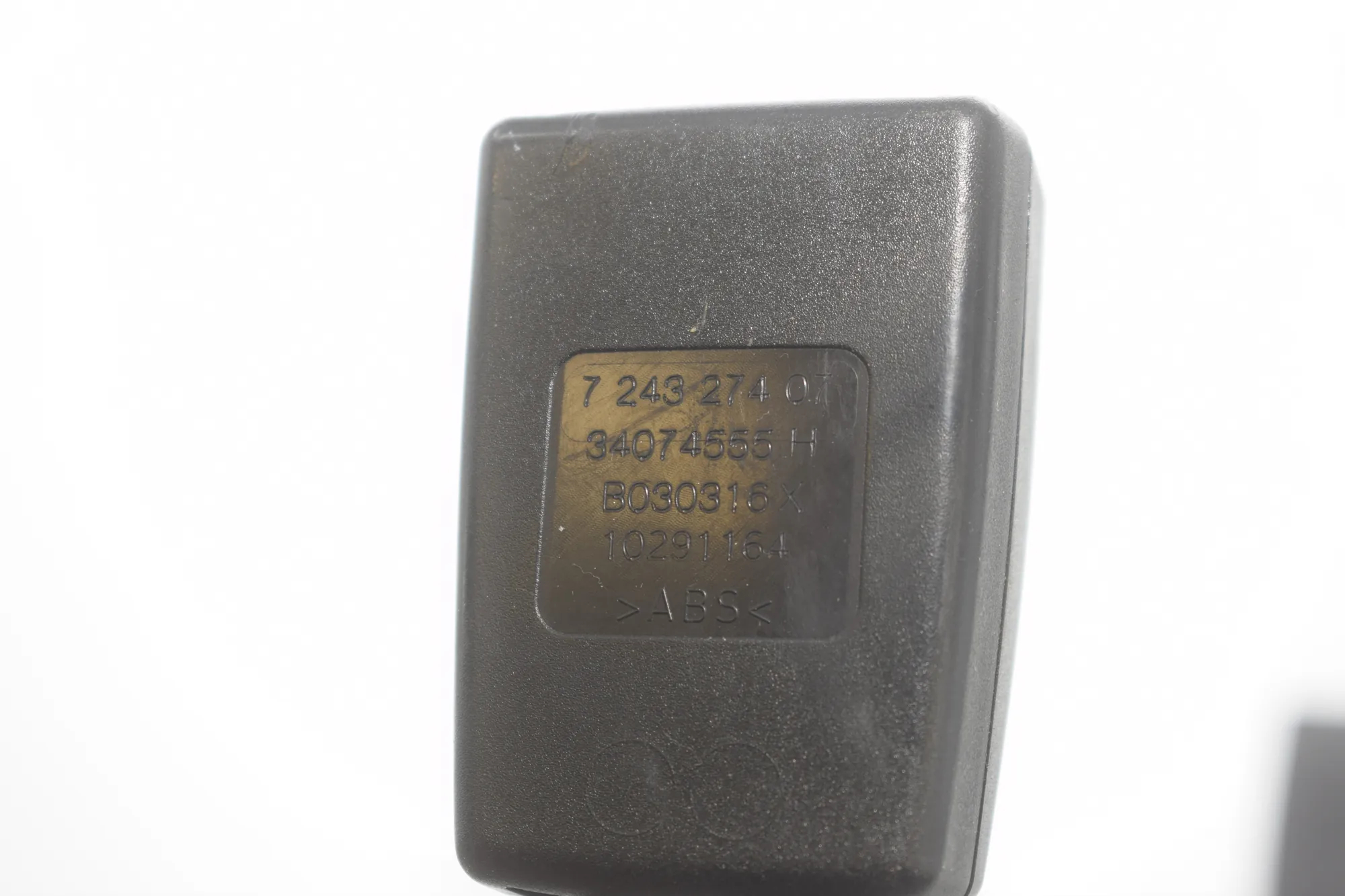 Rear Left Seat Buckle – OEM 7243274 · BMW 5 Touring (F11) M 550 d xDrive 2016 – 3