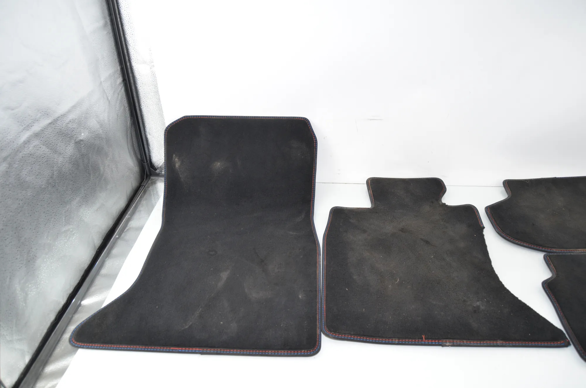 Floor Mat Set – OEM 7351387 · BMW 5 Touring (F11) M 550 d xDrive 2016 – 2