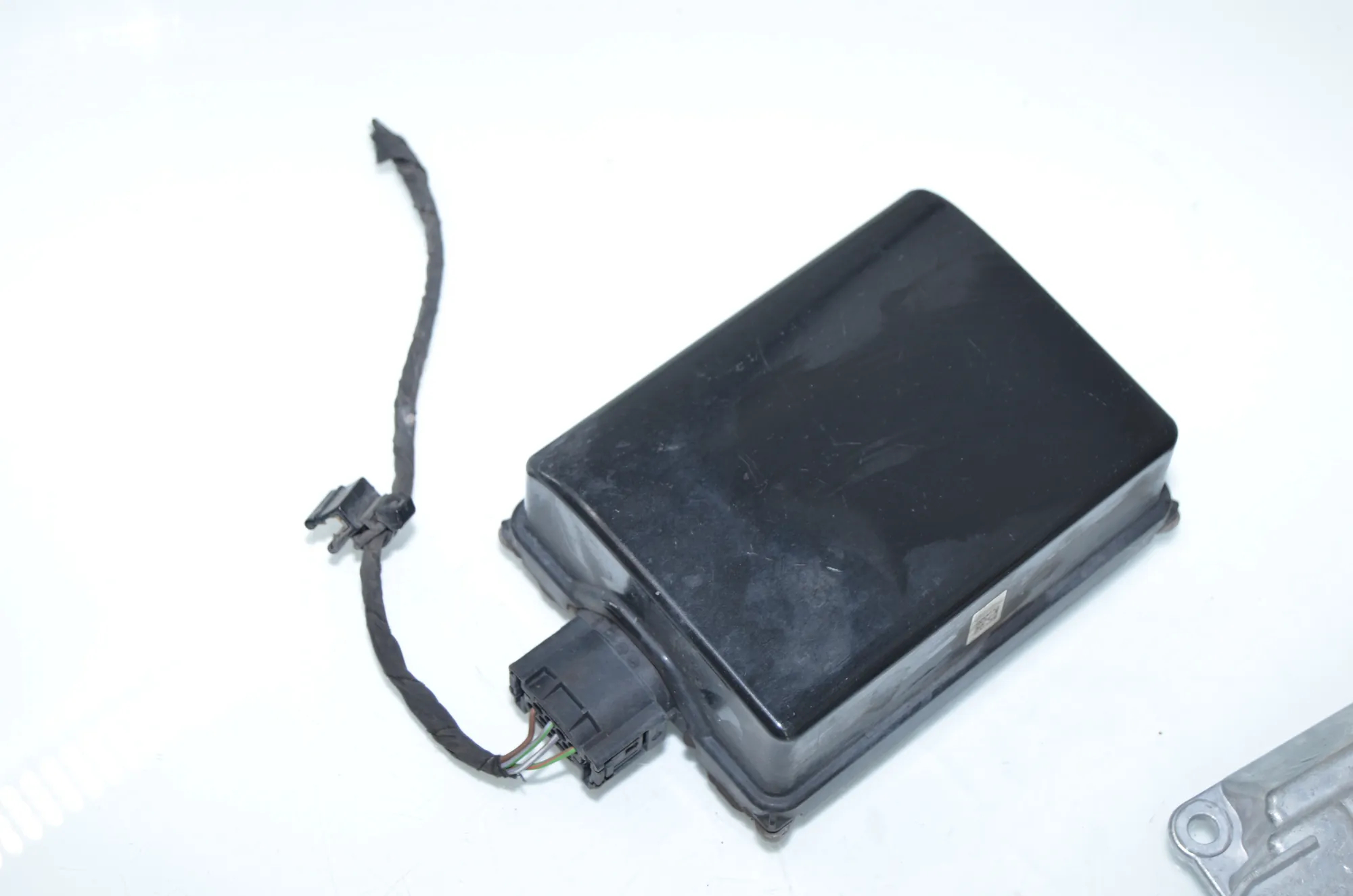 Distance Radar Sensor – OEM 6877096 · BMW 5 Touring (F11) M 550 d xDrive 2016 – 2