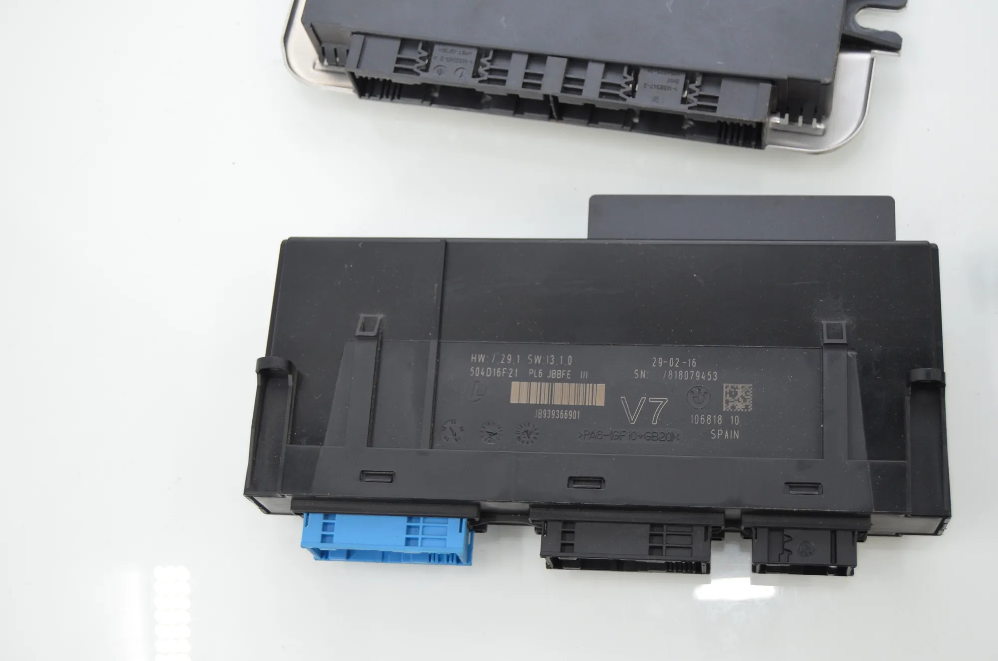 Other Control Units – OEM 9393659 · BMW 5 Touring (F11) M 550 d xDrive 2016 – 5