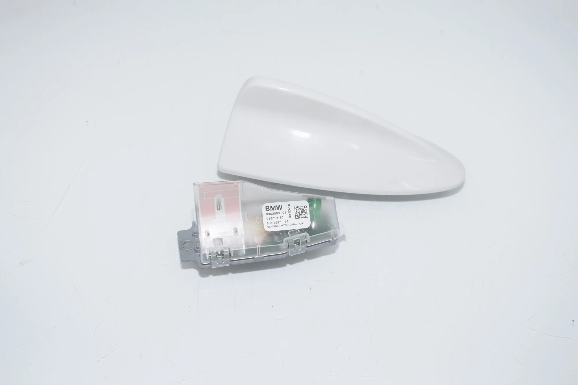 Antenna Trim – OEM 9350089 · BMW 5 Touring (F11) M 550 d xDrive 2016 – 2