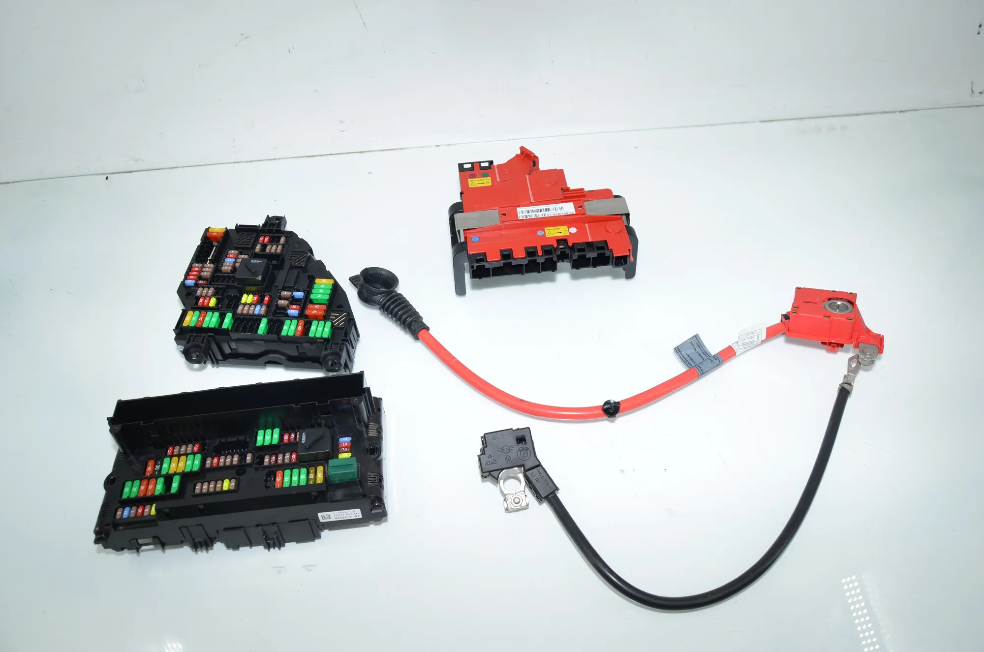 Fuse Box – OEM 9252815 · BMW 5 Touring (F11) M 550 d xDrive 2016