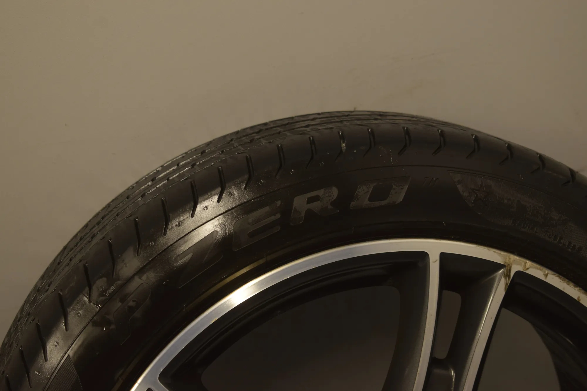 Alloy Wheel Set – OEM 6855092 · BMW 2 Gran Tourer (F46) 220 d xDrive 2016 – 15