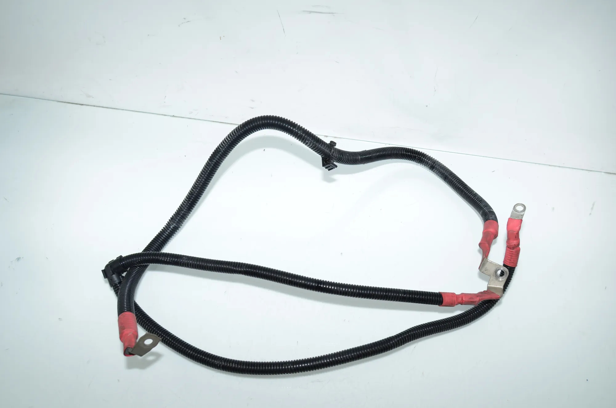 Positive Battery Cable – OEM 8515494 · BMW 5 Touring (F11) 535 d 2011 – 2