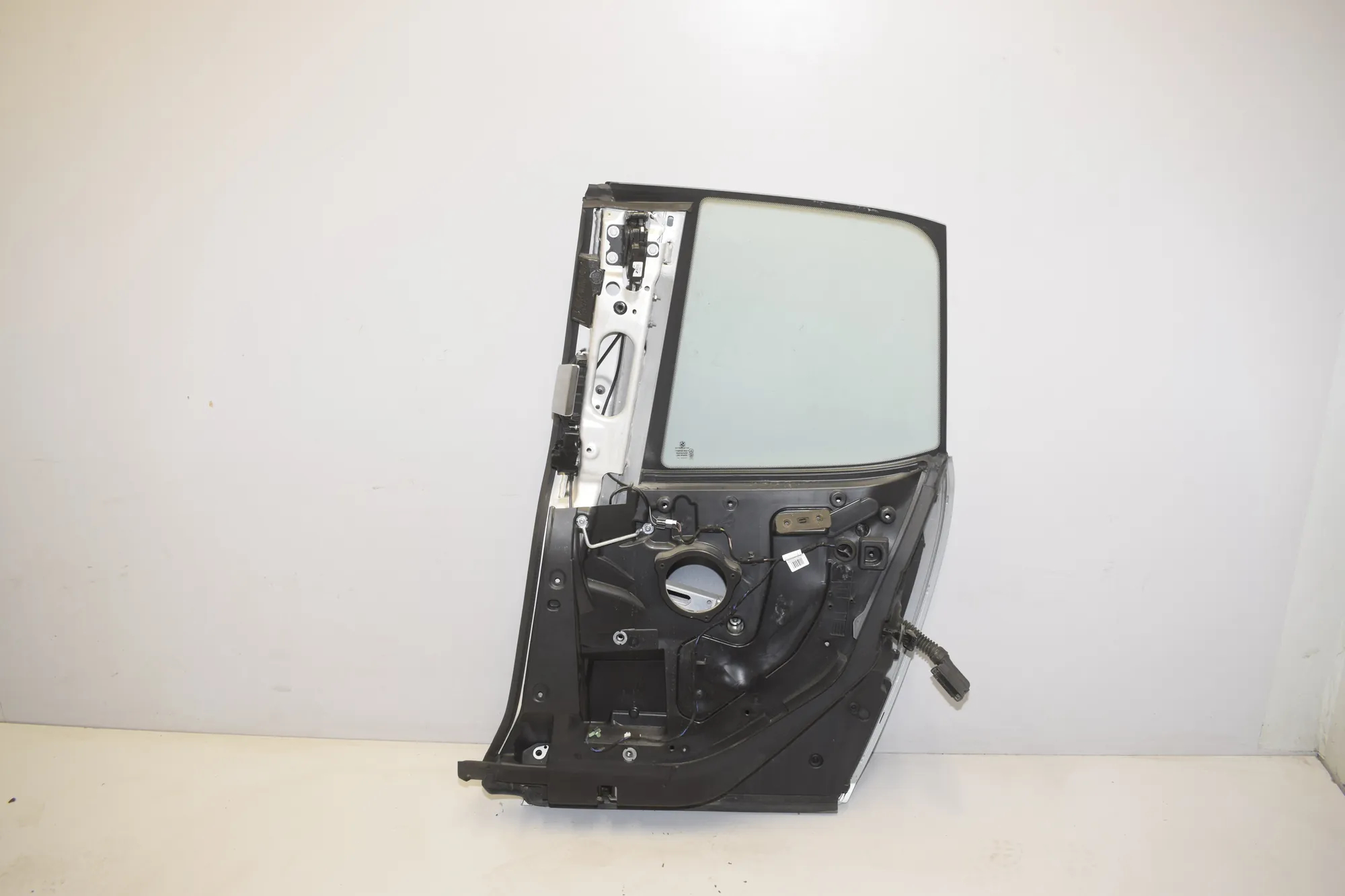 Rear Right Door – OEM 000 · BMW i3 (I01) Electric 2014 – 5