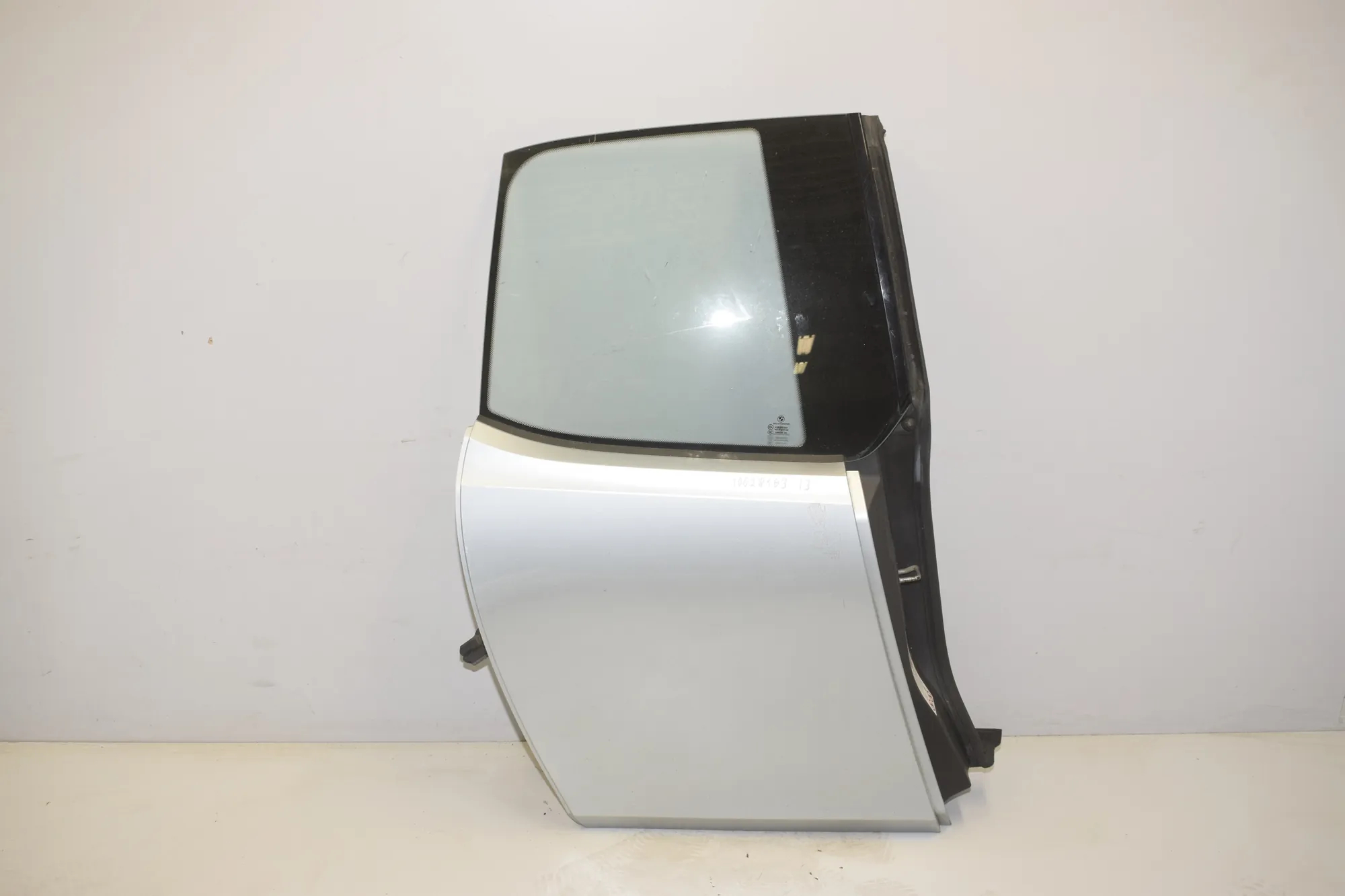 Rear Right Door – OEM 000 · BMW i3 (I01) Electric 2014