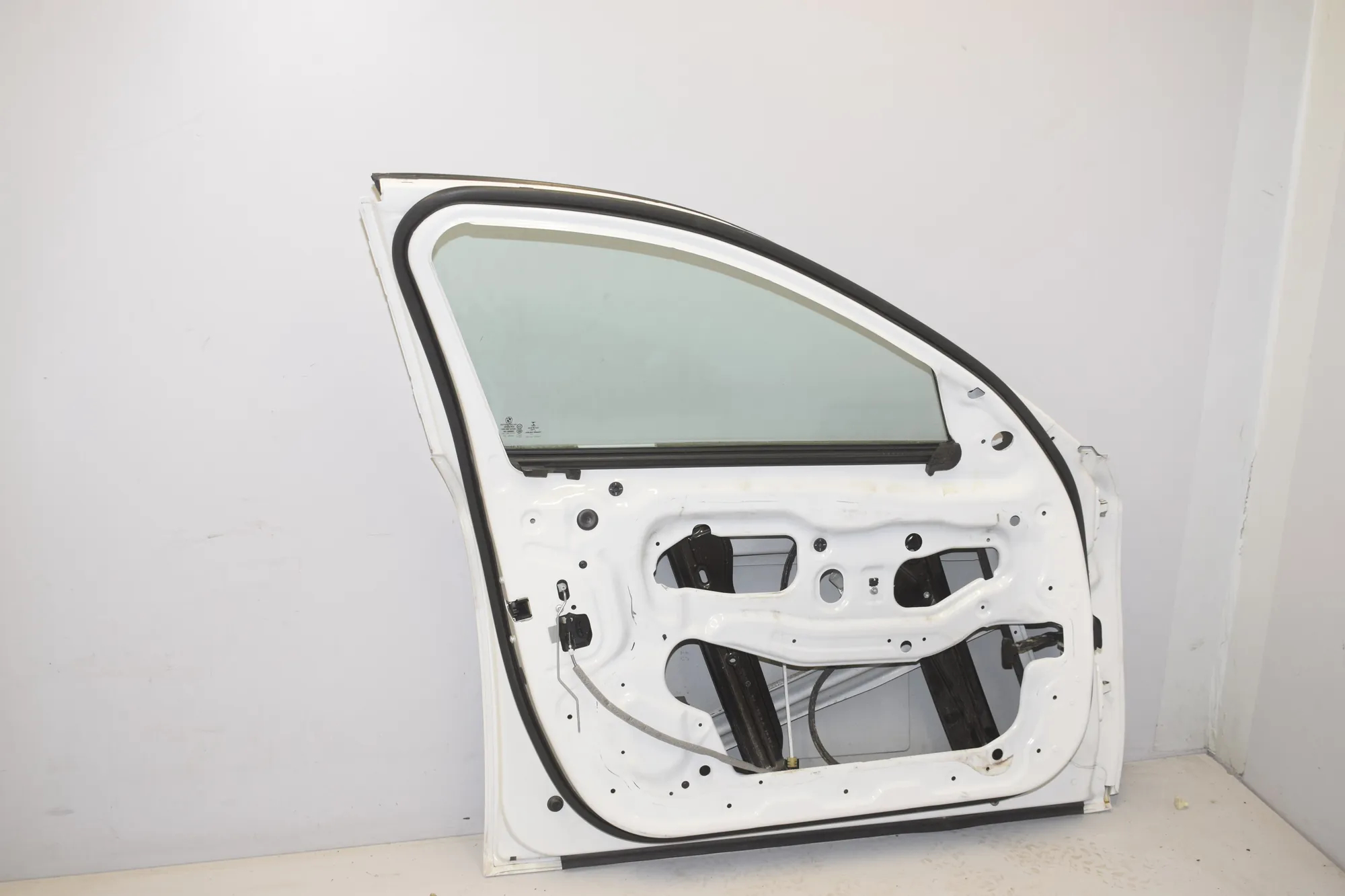 Front Left Door – OEM 000 · BMW 5 Touring (F11) M 550 d xDrive 2016 – 5